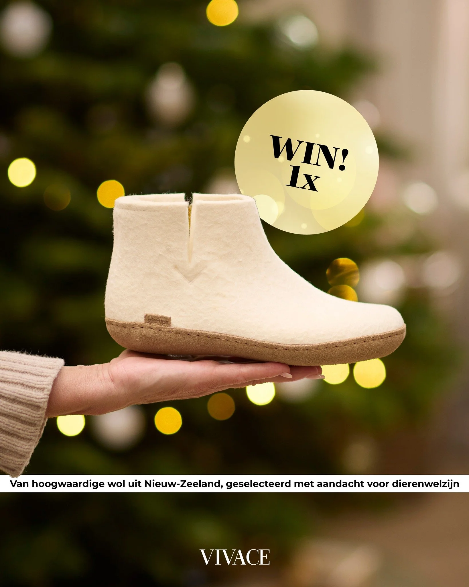 🎁 𝗪𝗜𝗡! 𝗪𝗜𝗡! 𝗪𝗜𝗡! 🎁
We gaan nog even door met de winacties uit ons feestelijke winternummer!

Deze glerups sloffen zitten als gegoten. De natuurlijke wol vormt zich naar je voeten en voelt warm en veerkrachtig aan. De wol die glerups gebrui