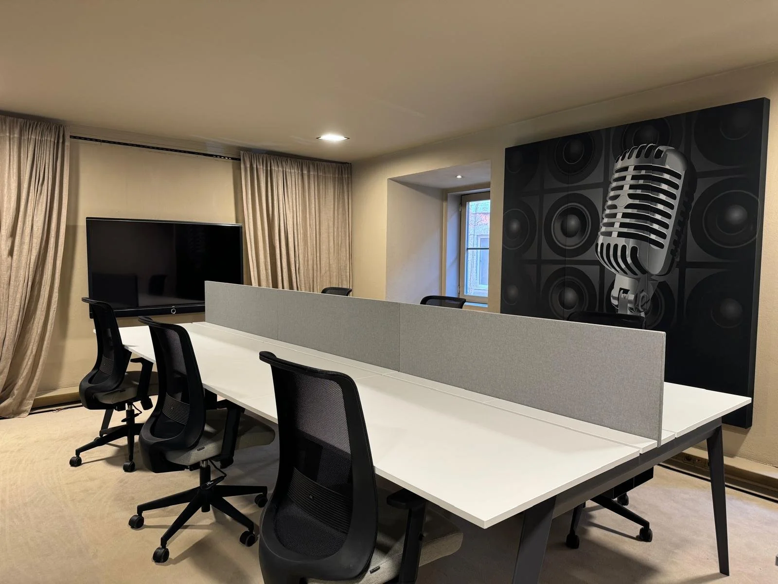 PHOTO-2024-09-09-10-56-56 5.jpg