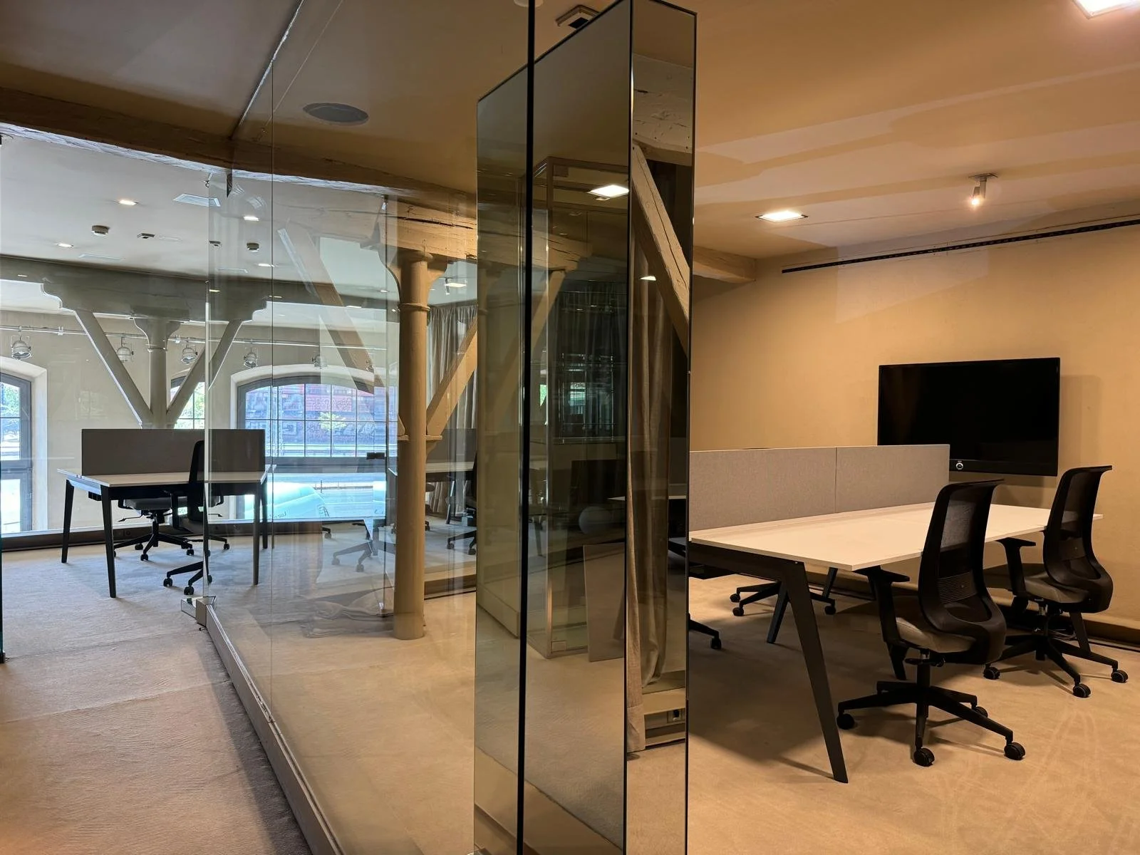 PHOTO-2024-09-09-10-56-57 2.jpg