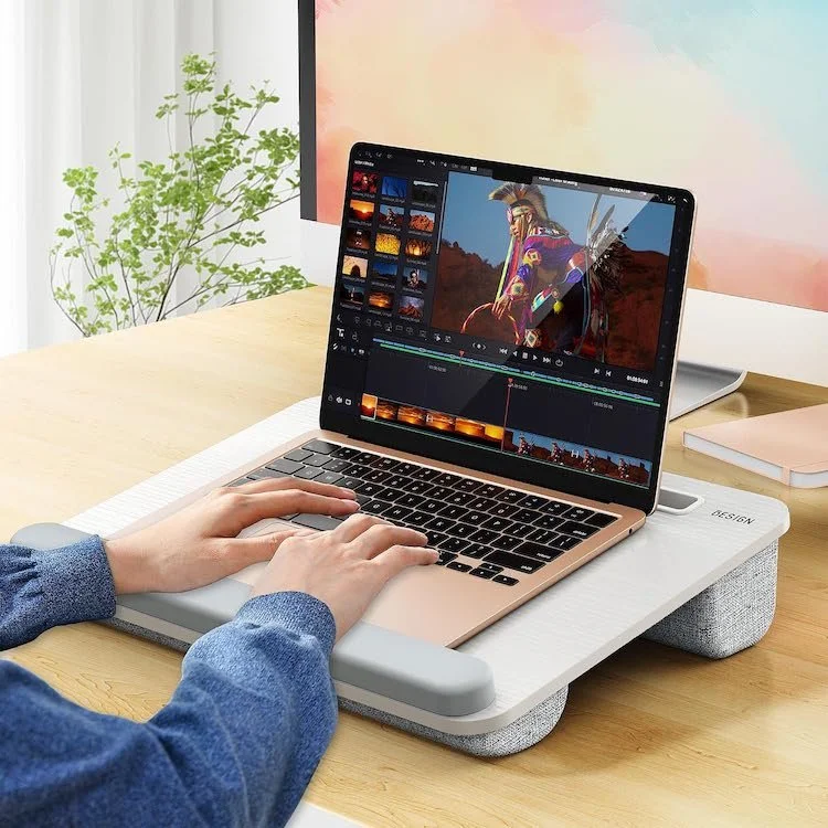 Best Aesthetic School Supplies - Standing Desk