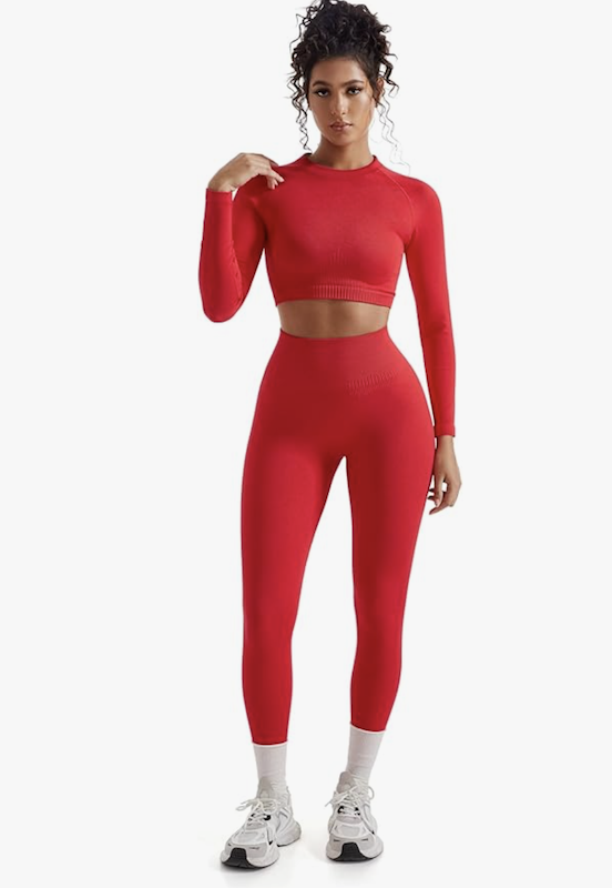 Best Workout Clothes On Amazon - SUUKESS Seamless Workout Crop +Scrunch Butt Leggings