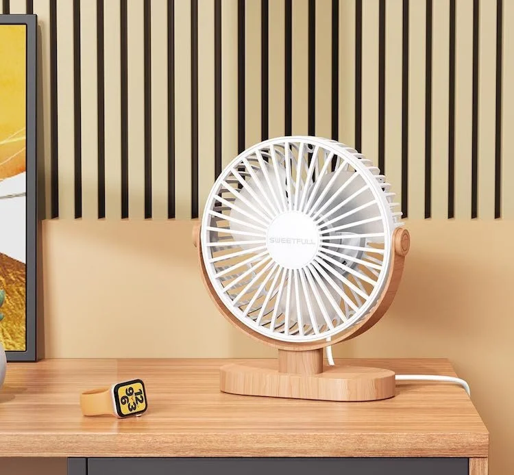 Best Aesthetic School Supplies - Small USB Desk Fan