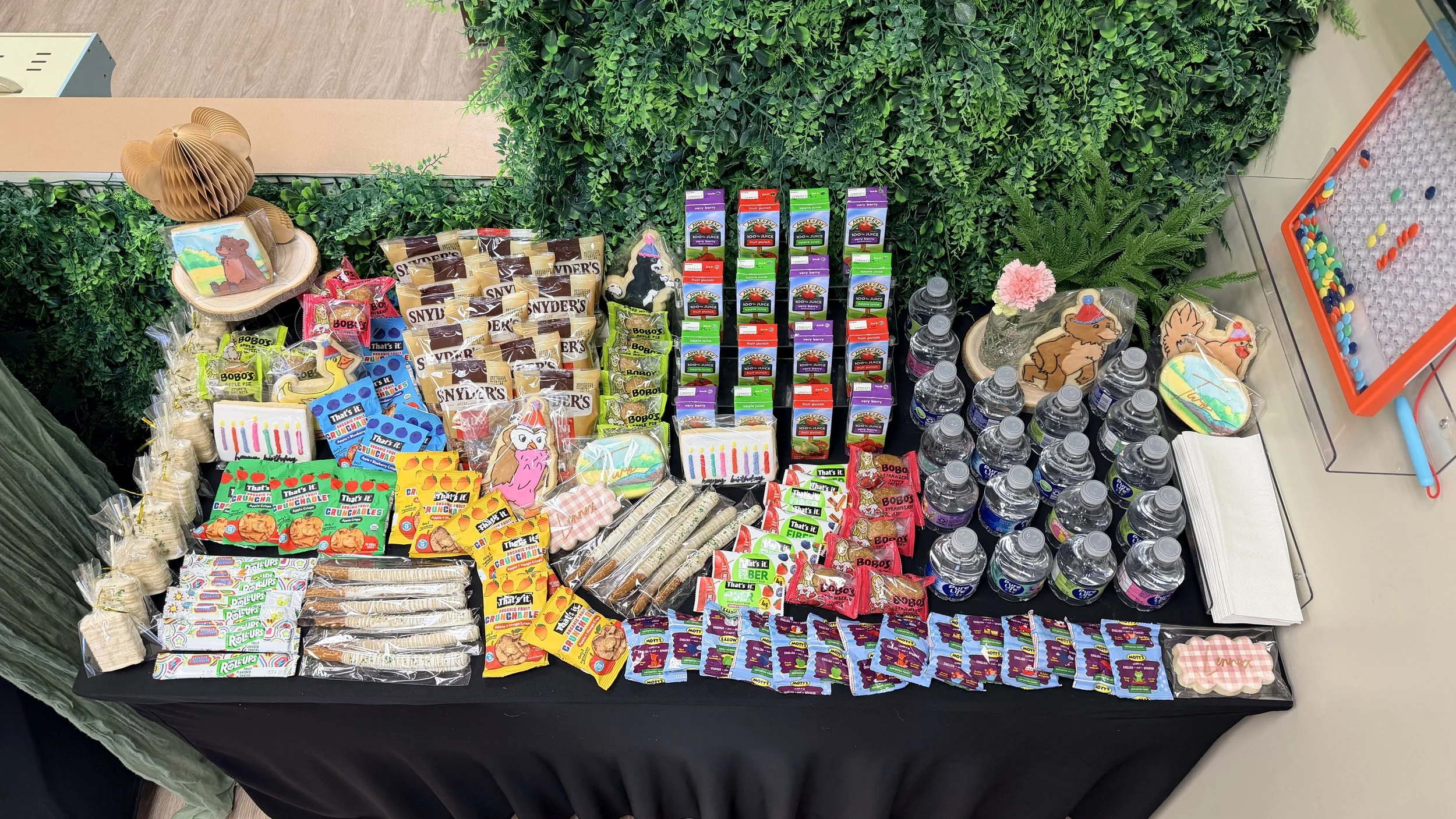snack table-1.jpeg