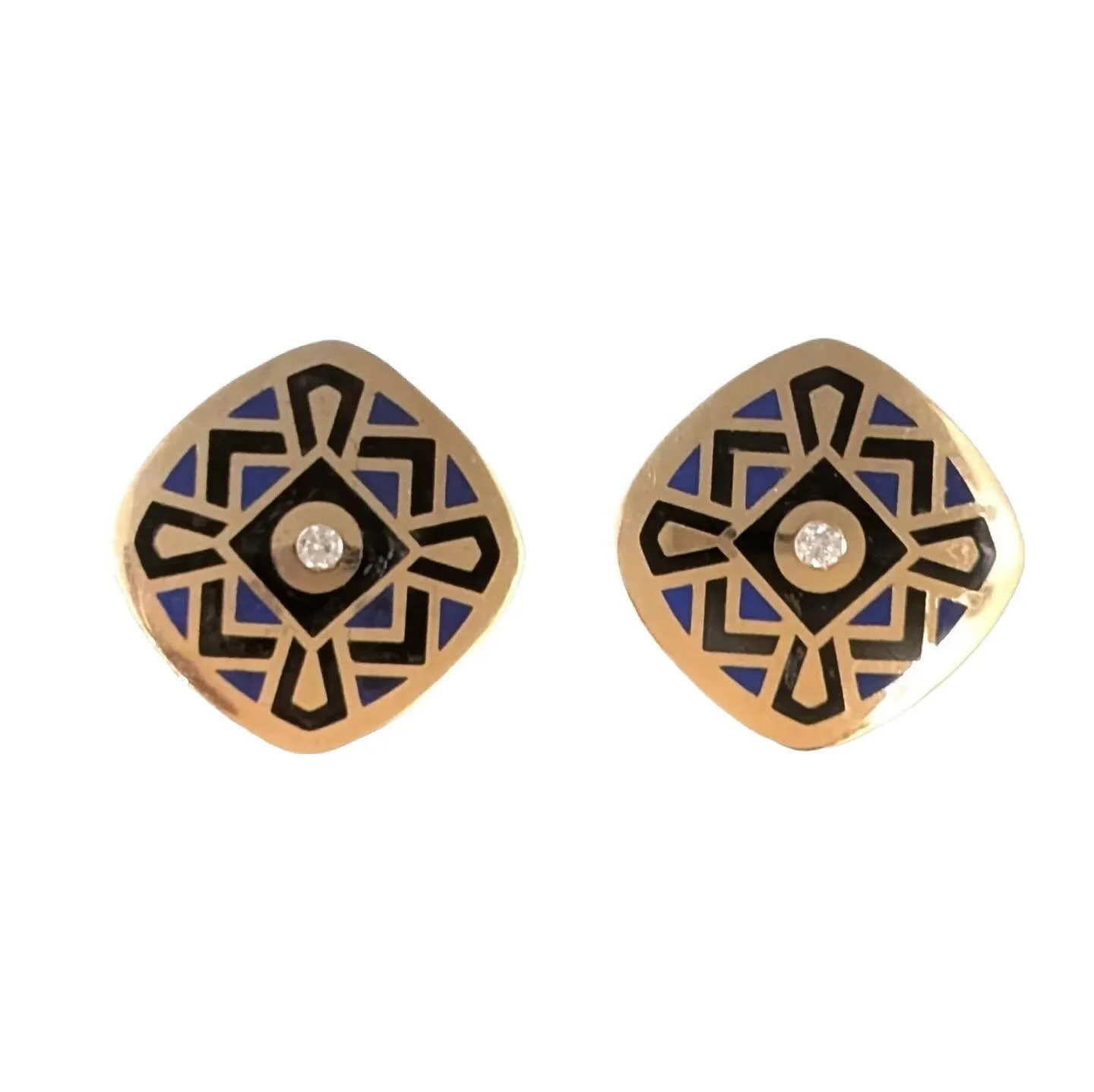 More gorgeous work from Gallery member Holly Hague.
#enamel #enameljewelry #ooak #earrings#torpedofactory
