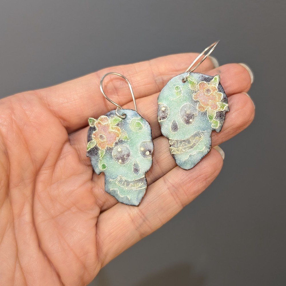 Sugar+Skull+Earrings+Size+Reference.jpg