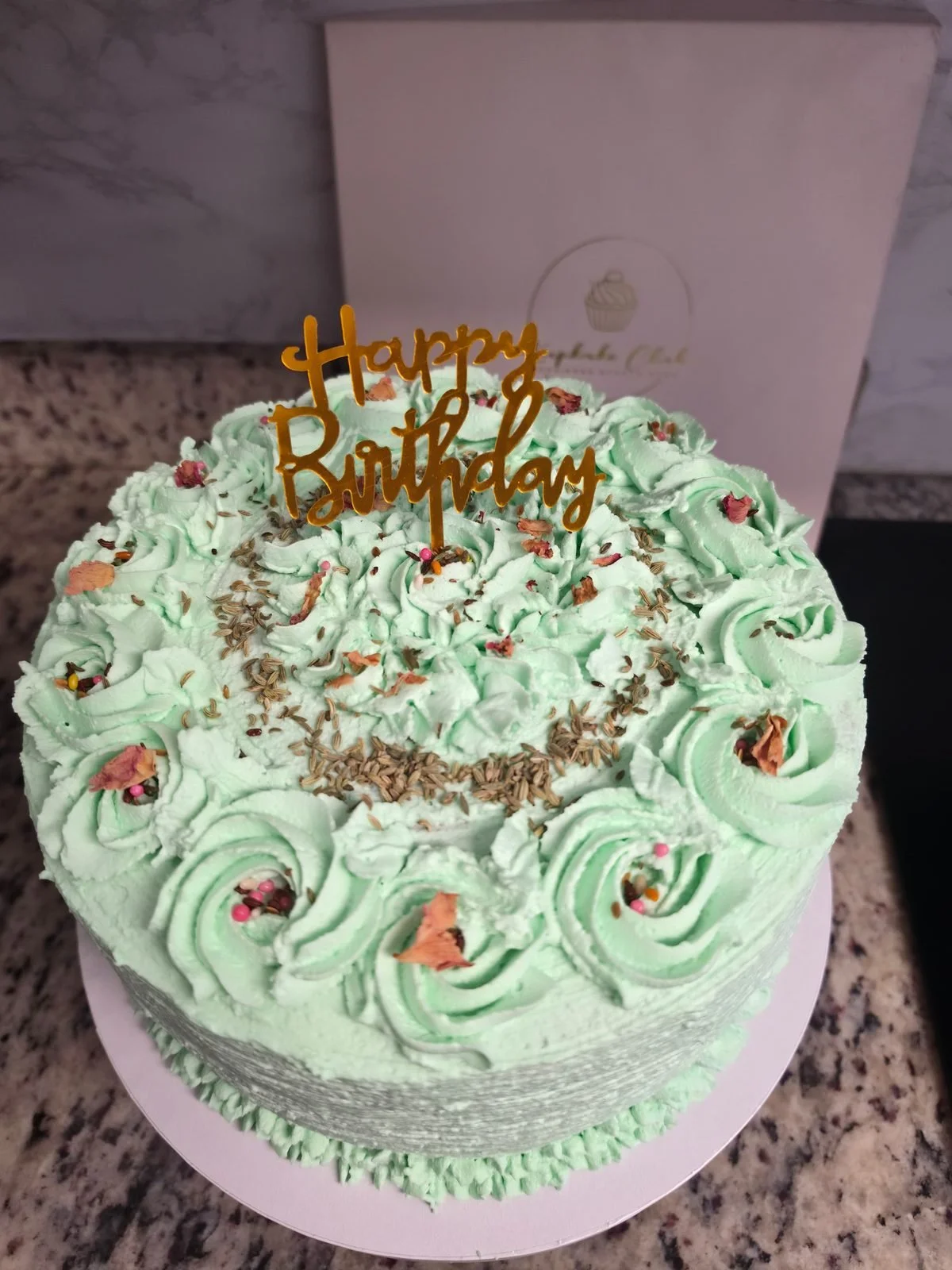 kkc_gallery_07_thandai_rose_cake.jpg