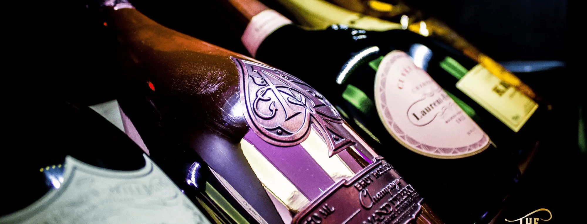 Bottles-of-champagne.png