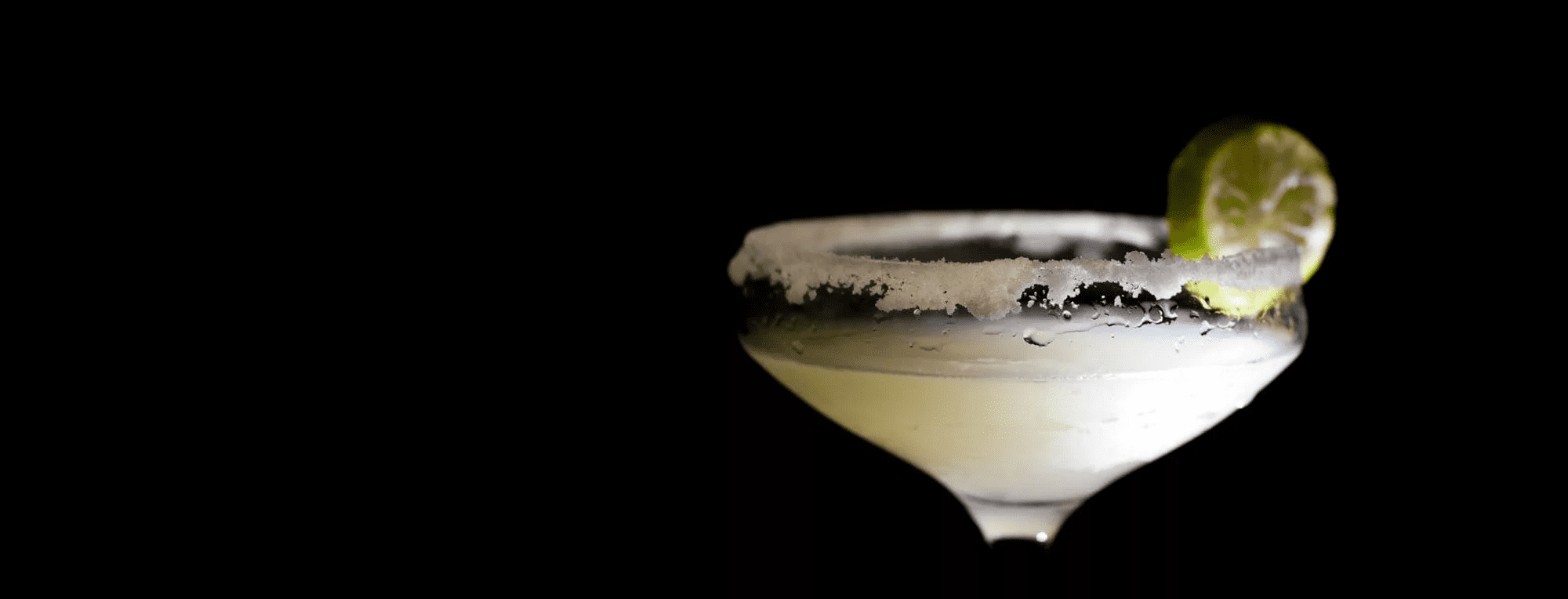 Fizzy-Tarte--classic-cocktail.png