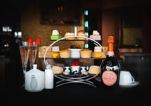 The-Fizzy-Tarte-LP-Afternoon-Tea-2021-Img.png