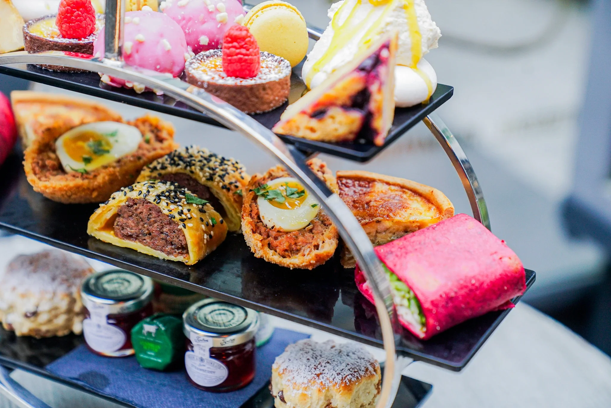 Luxury-afternoon-tea-lakedistrict.webp