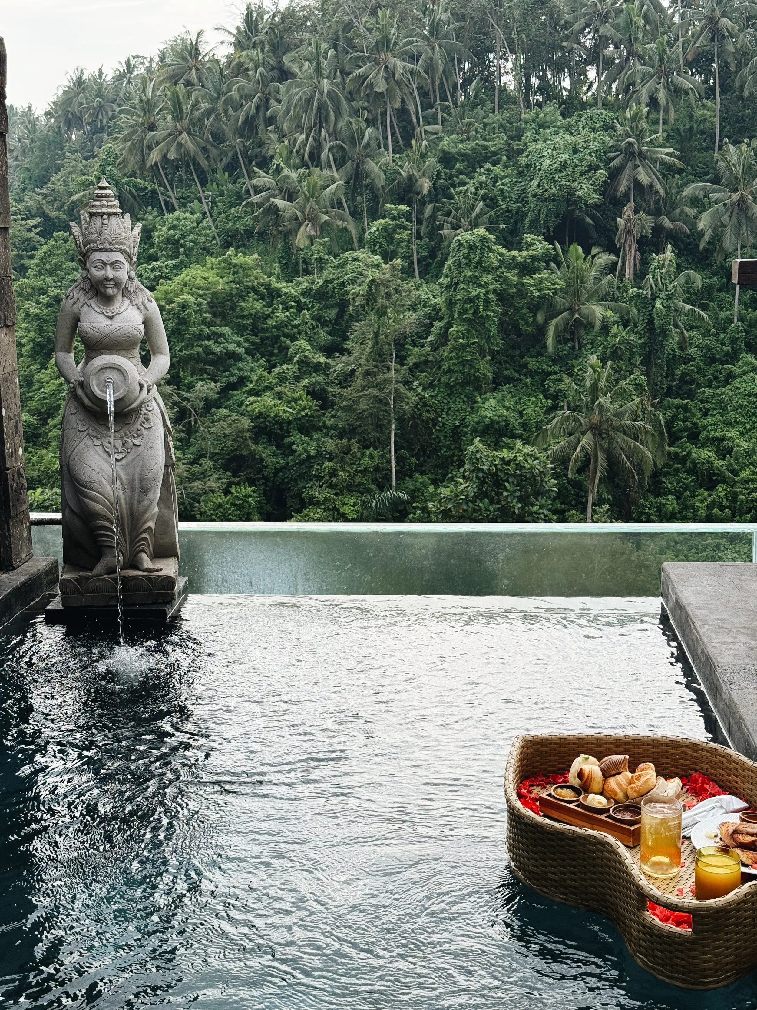VILLA 3.JPG