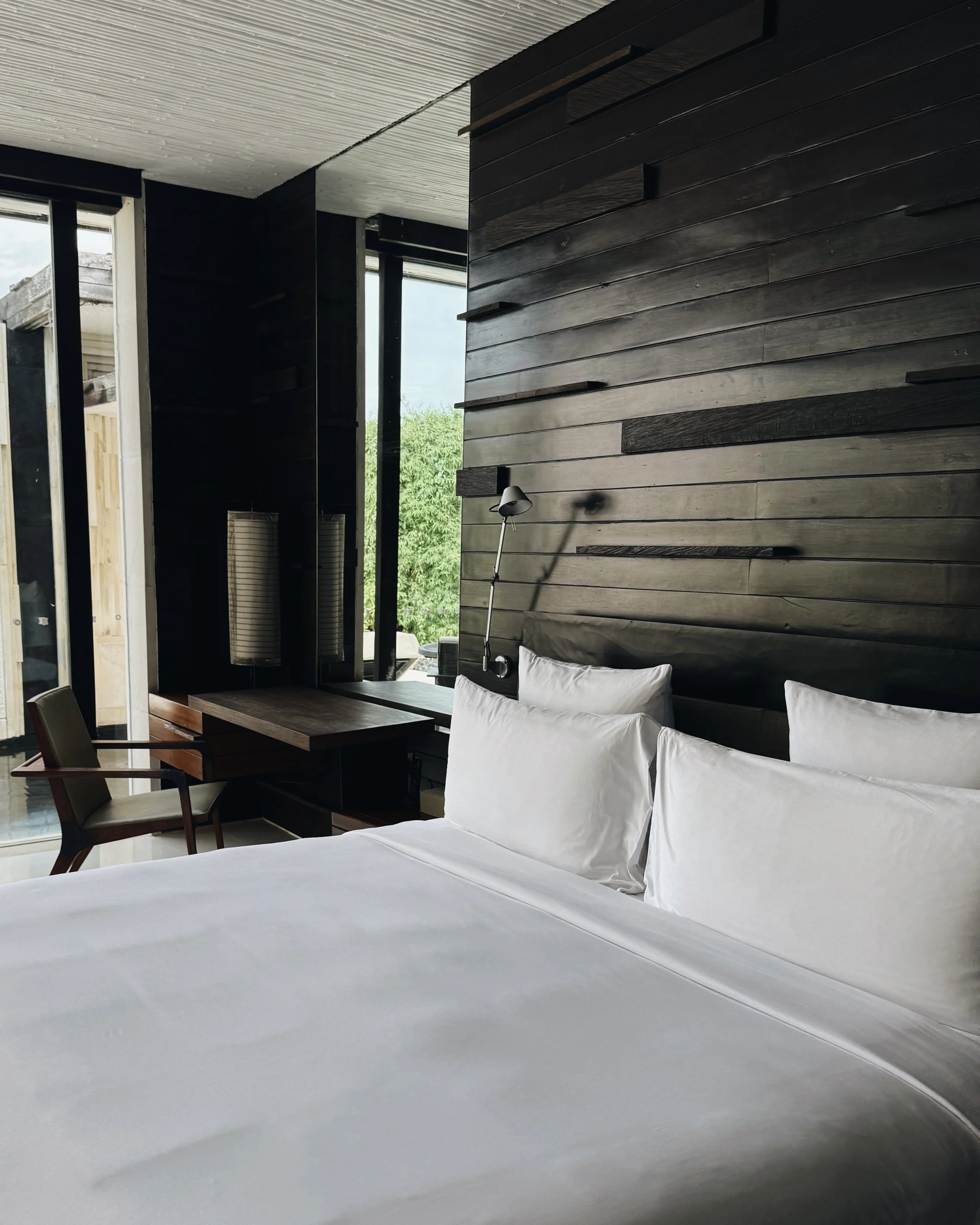 VILLA ROOM.JPG