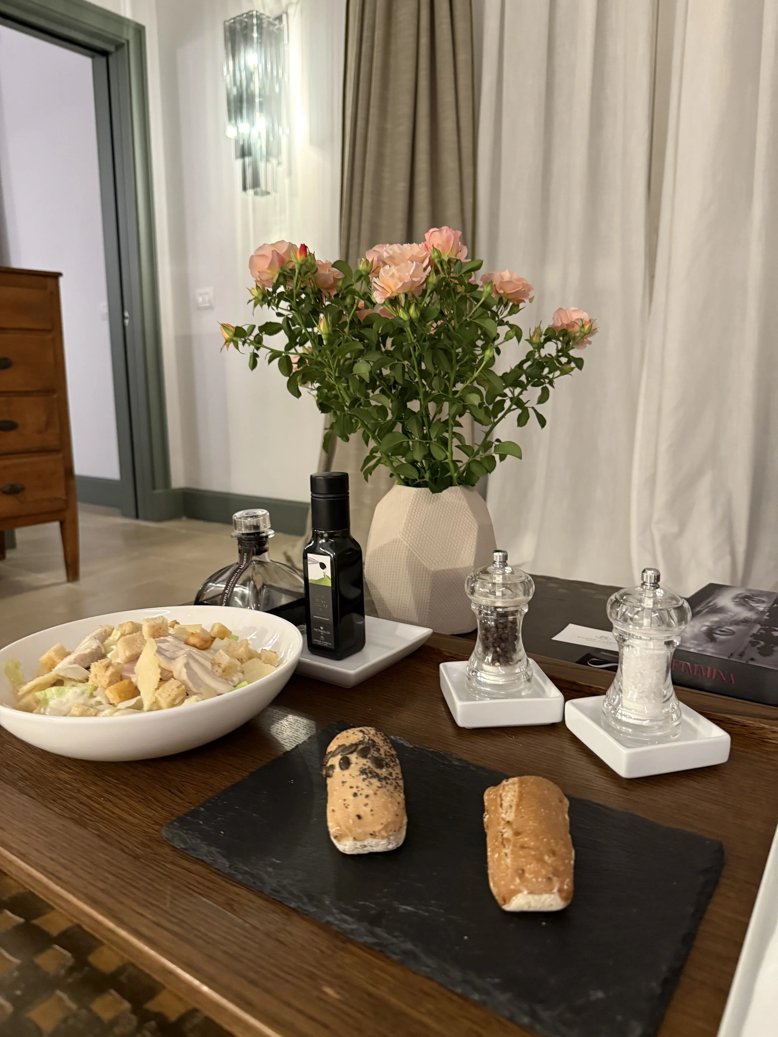 3_room service.jpeg
