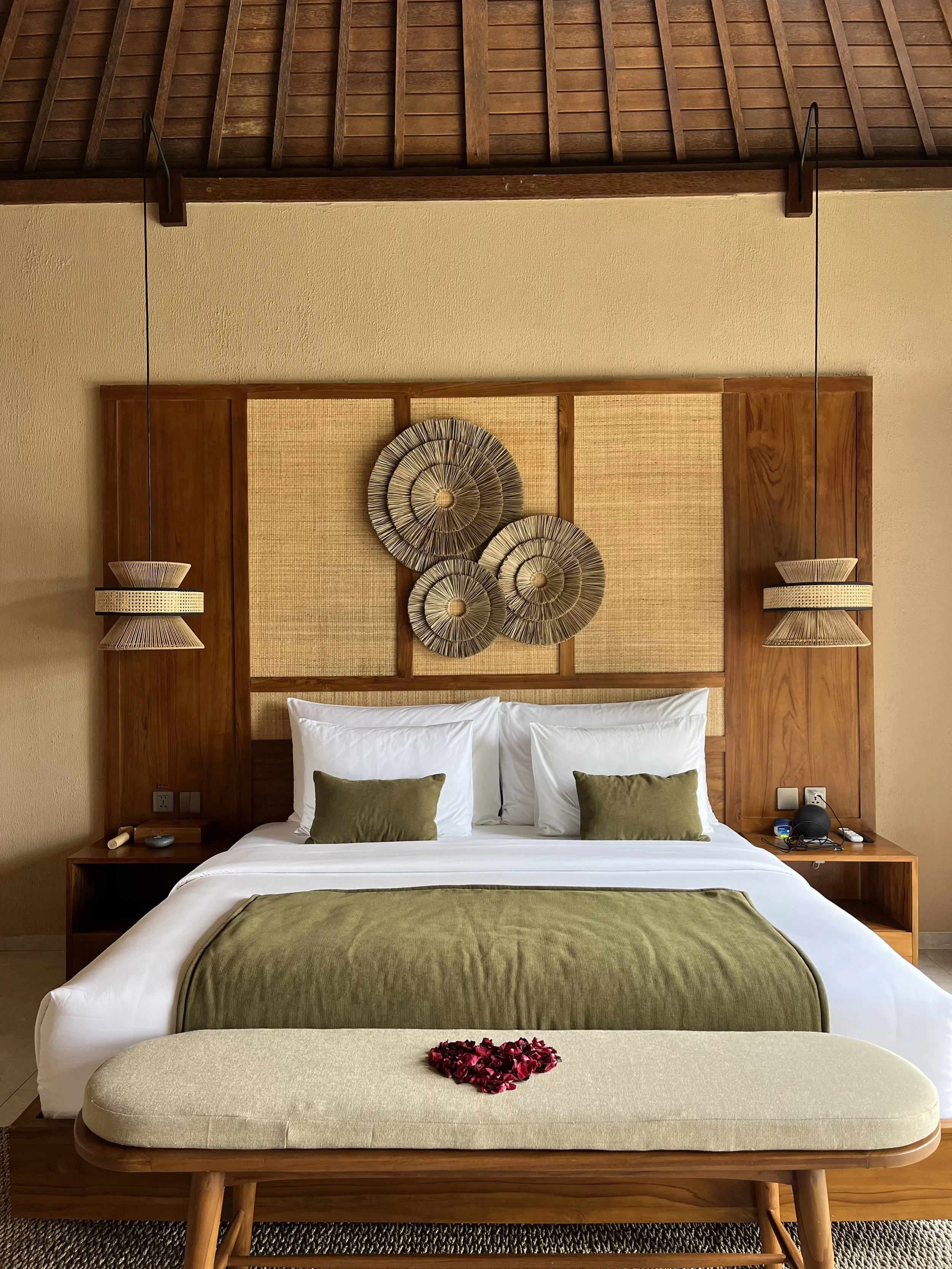 room2.jpg