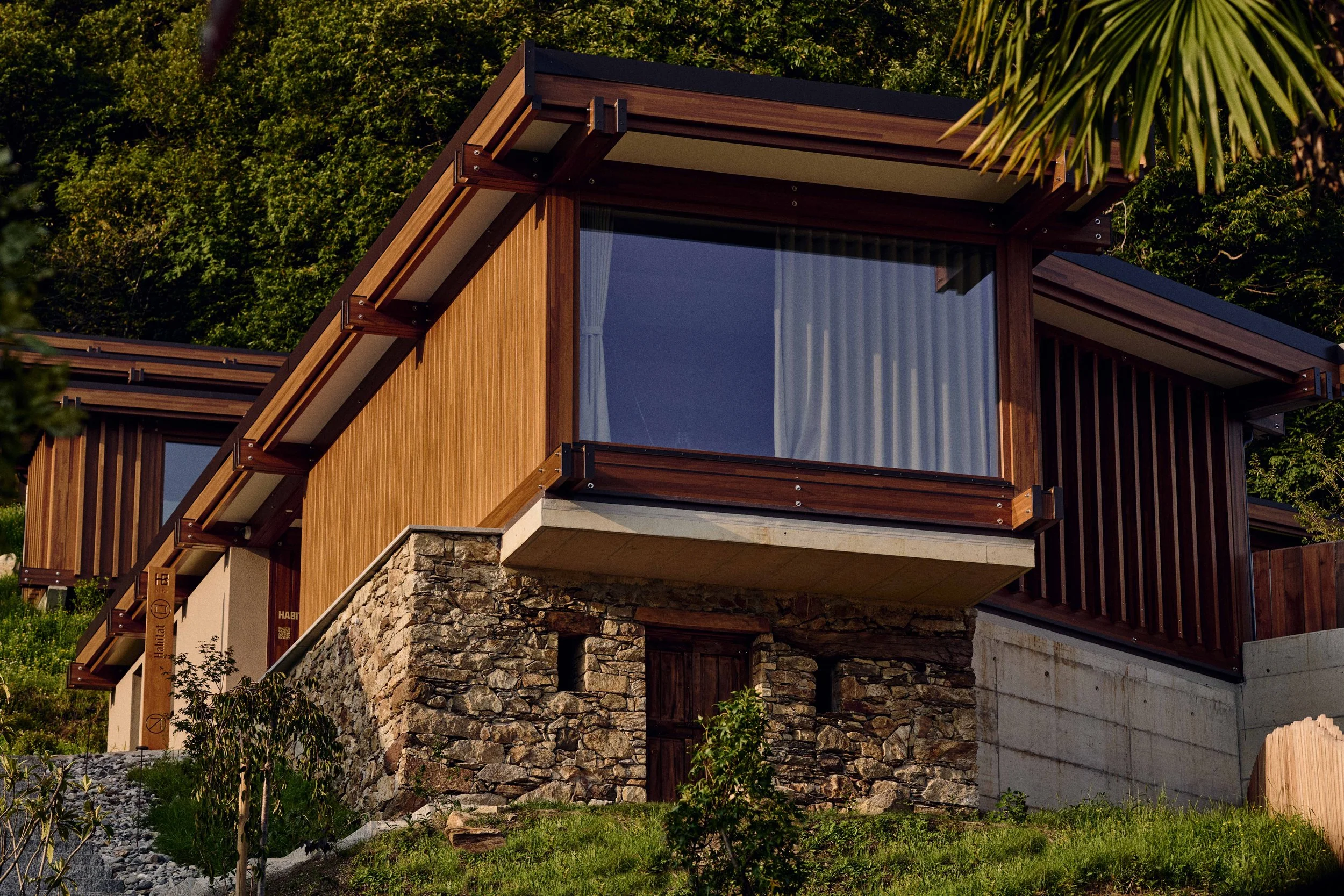 HabitatLagoMaggiore_Lifestyle_8.2025_4 copia.jpg