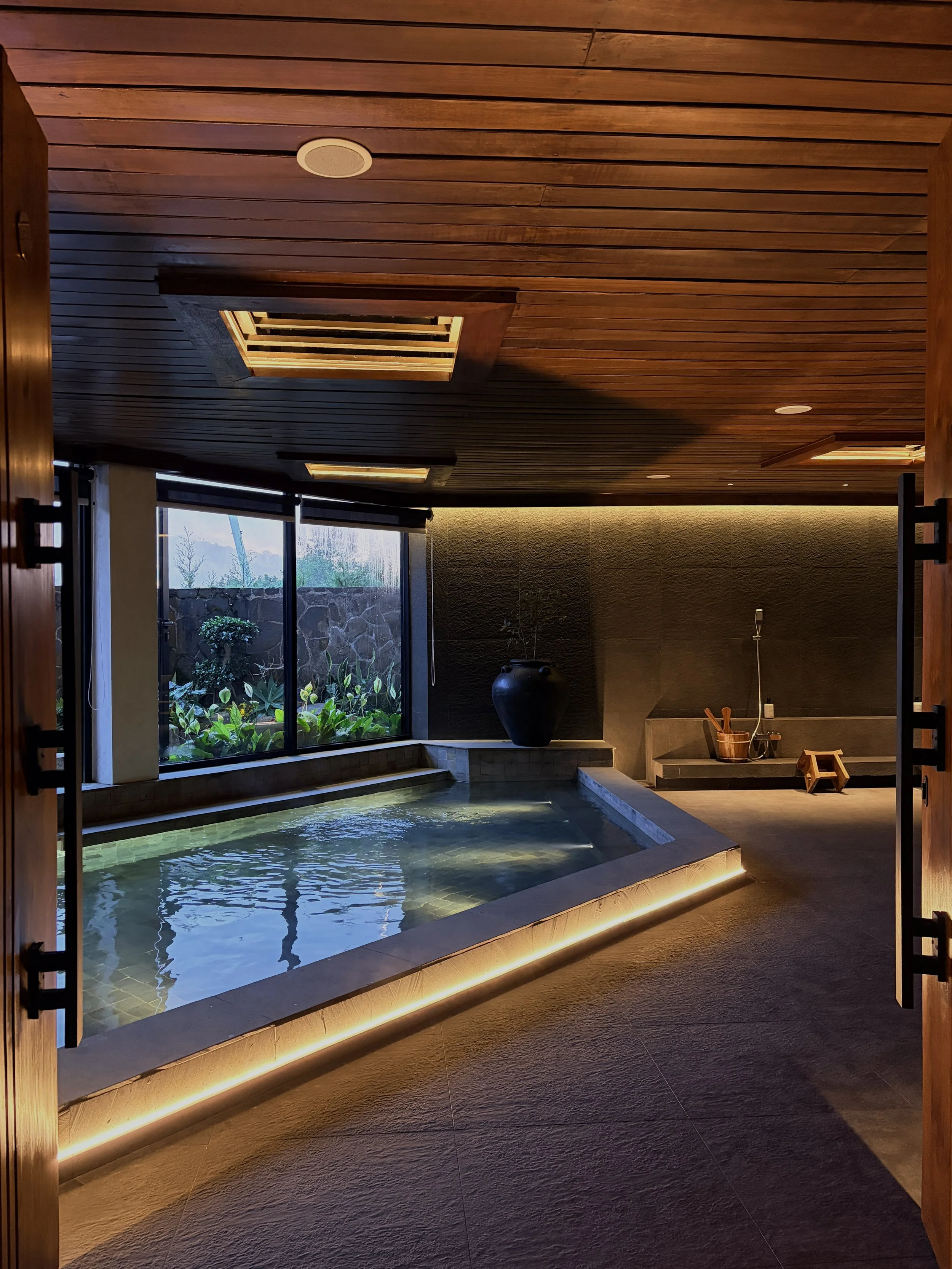 Handara Golf &amp; Resort Bali — A Quiet Escape Above the Clouds