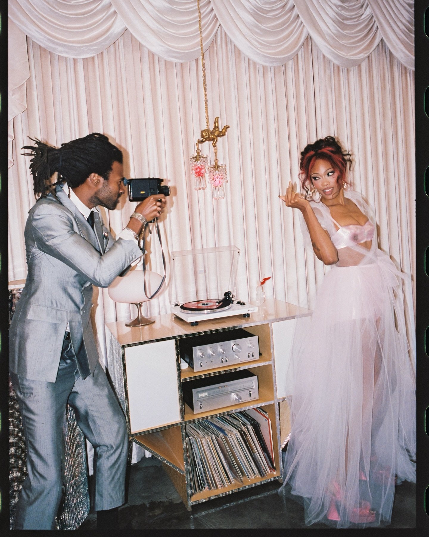 vegas! I had so much fun shooting strictly film this day &mdash; it was a refreshing creative challenge to not have my digital camera, but it was well worth it. so many more to share 💫

Creative Director/Host: @caramia for @earththeworkshop
Stylist: