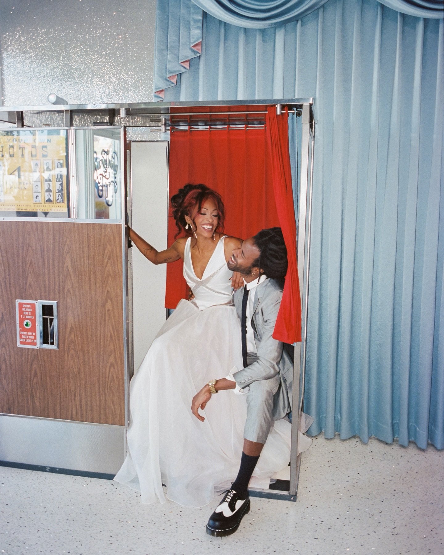 more vegas goodies! all shot on 35mm film. 🎞️

Creative Director/Host: @caramia for @earththeworkshop
Stylist: @gowneyedgirl
Dress Designer: @honornyc
Groom Look: @nzingawattsharper
Freelance Bridal Hairstylist: @styledbyfiorellaelizabeth
Models: @s