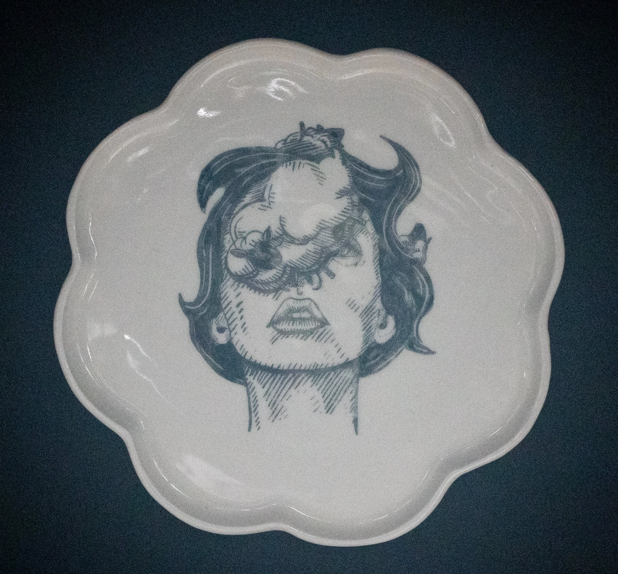 Counting Sheep flower plate large .jpg