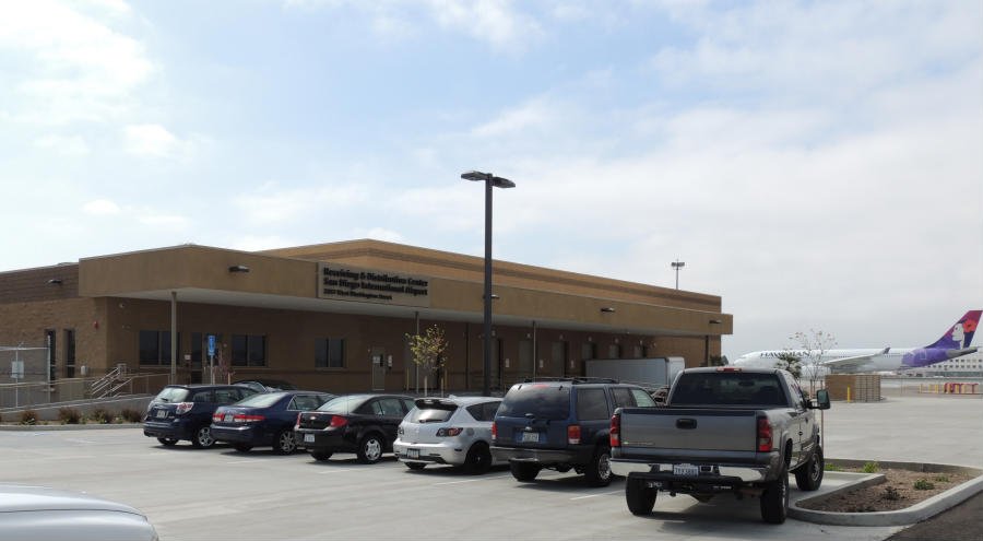 San Diego International Airport Receiving and Distribution Center