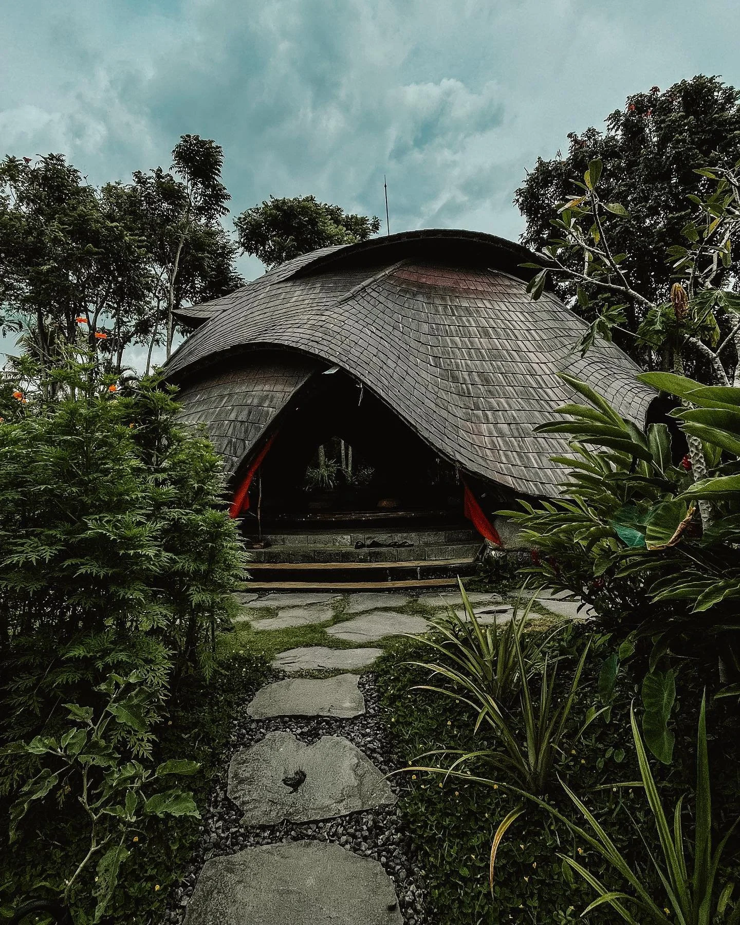 The design here is just so beautifully incorporated into nature, I&rsquo;m inspired at every turn! 

#ubud #bali #indonesia #travel #yogastudio #shala #nature #architecture #design #balinese #peaceful #travelphotography #garden #yoga #beautiful #insp