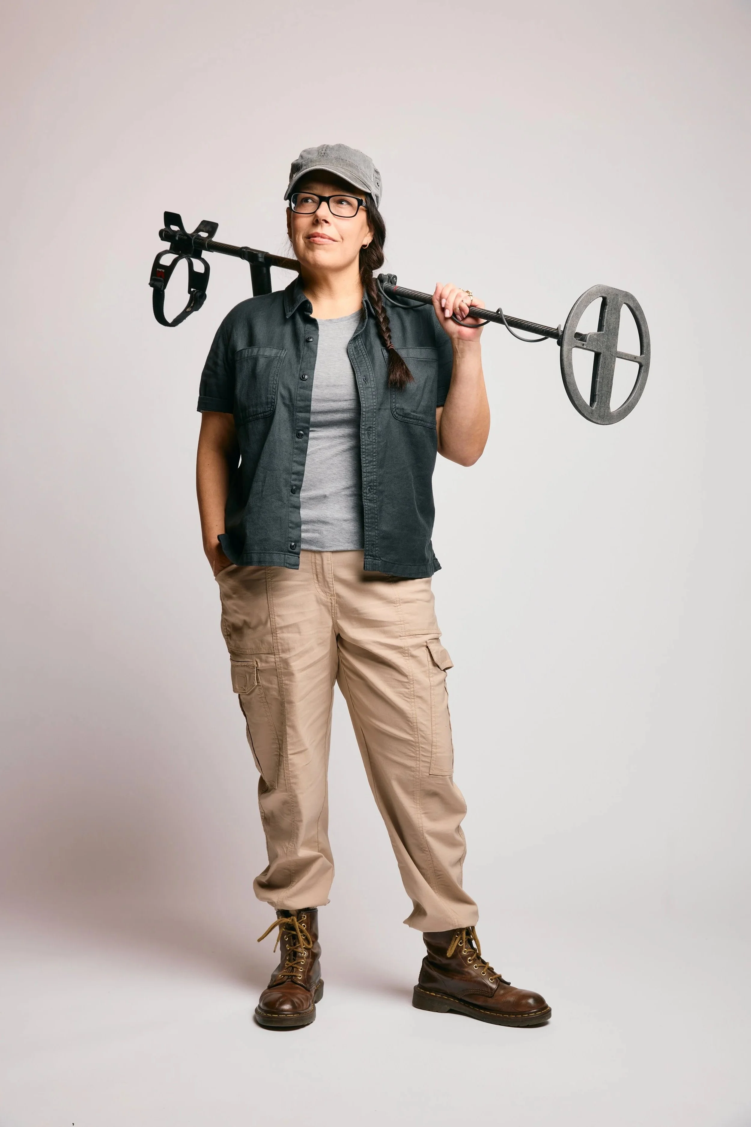 Laurie "Goldie" Gagne - metal detectorist
