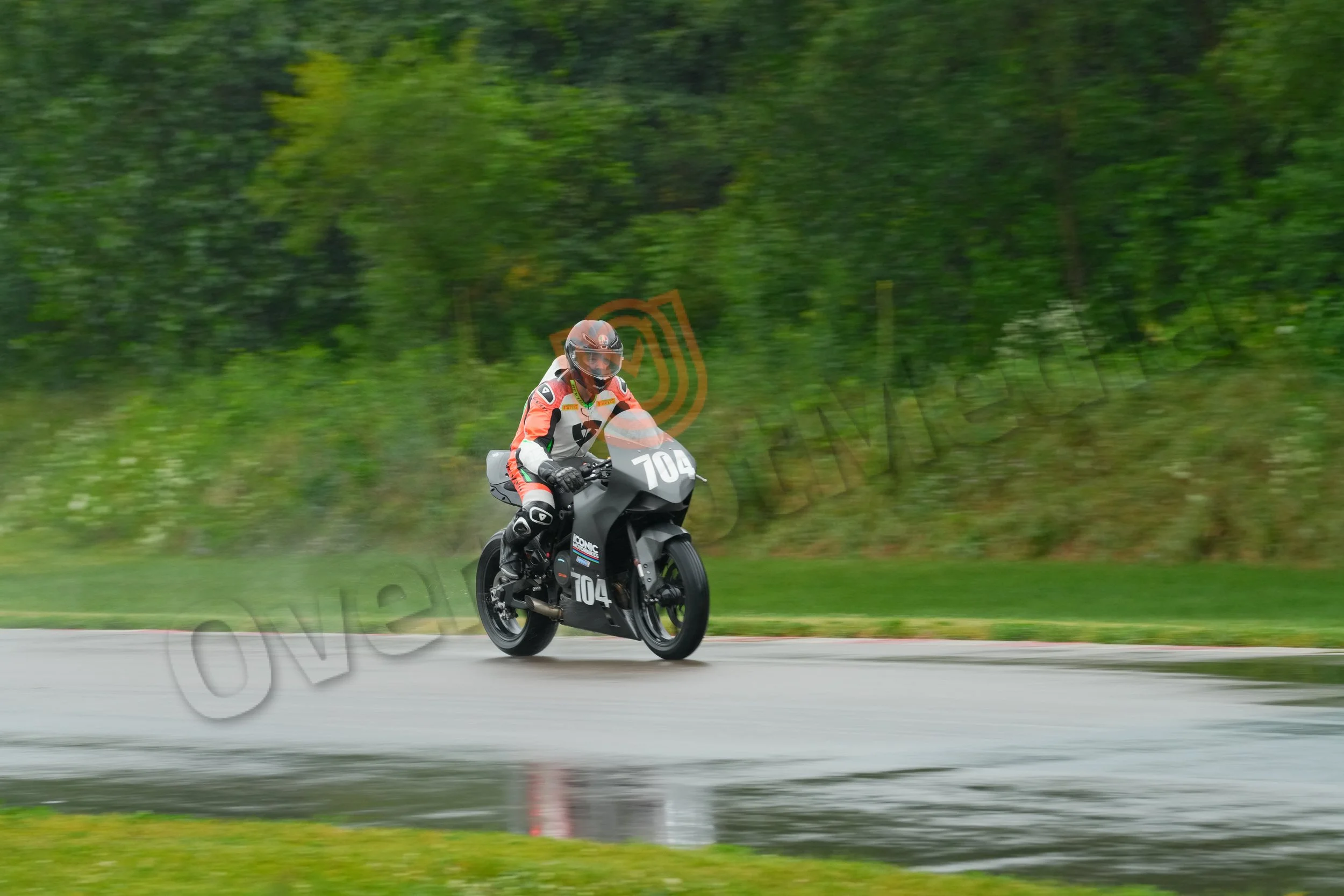 OSM-BHFD1R2-00044.jpg