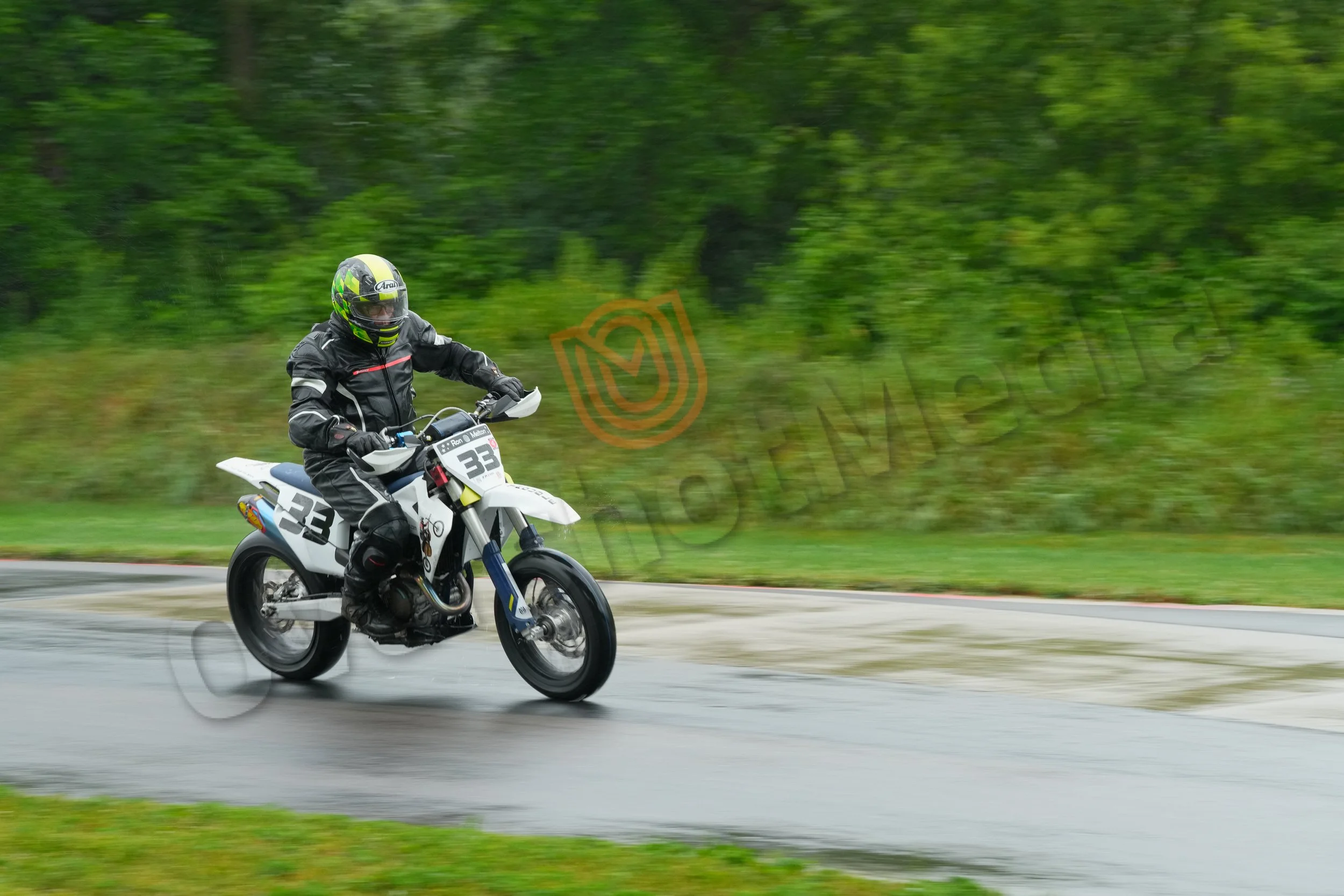 OSM-BHFD1R2-00041.jpg