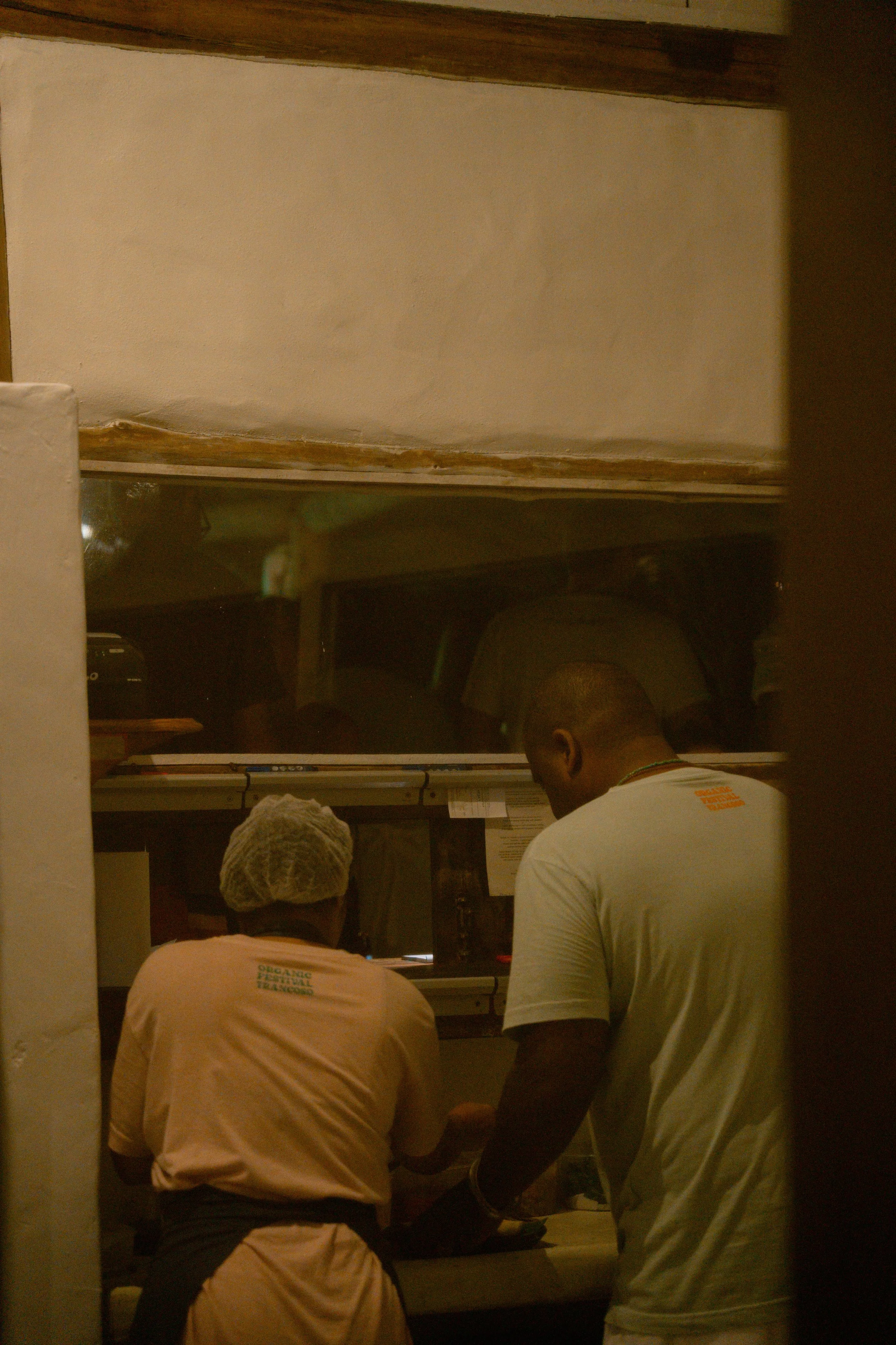 OF2024 DOM20 LUAU UXUA JOTA PE - THEO BUENO_-40.jpg