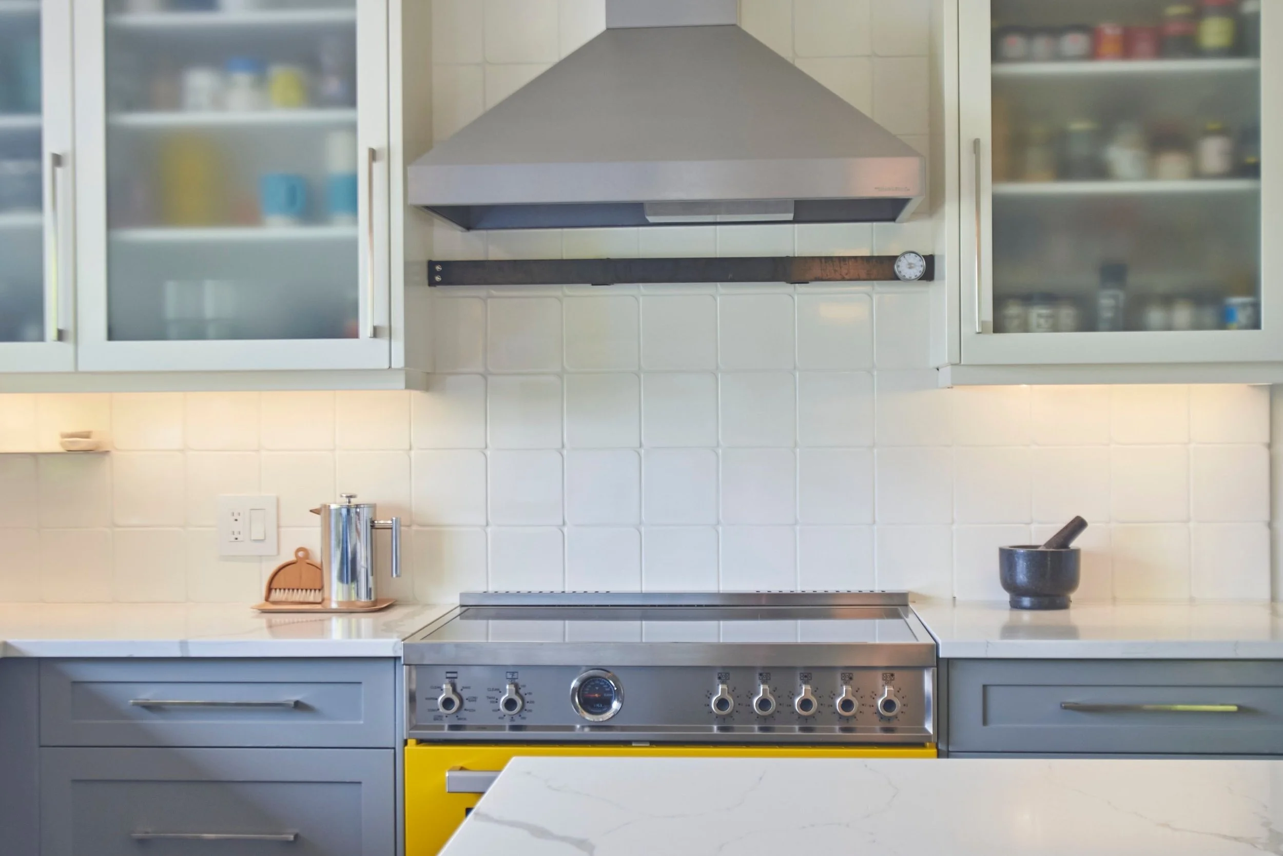 Kitchen_grout_whitened.jpg