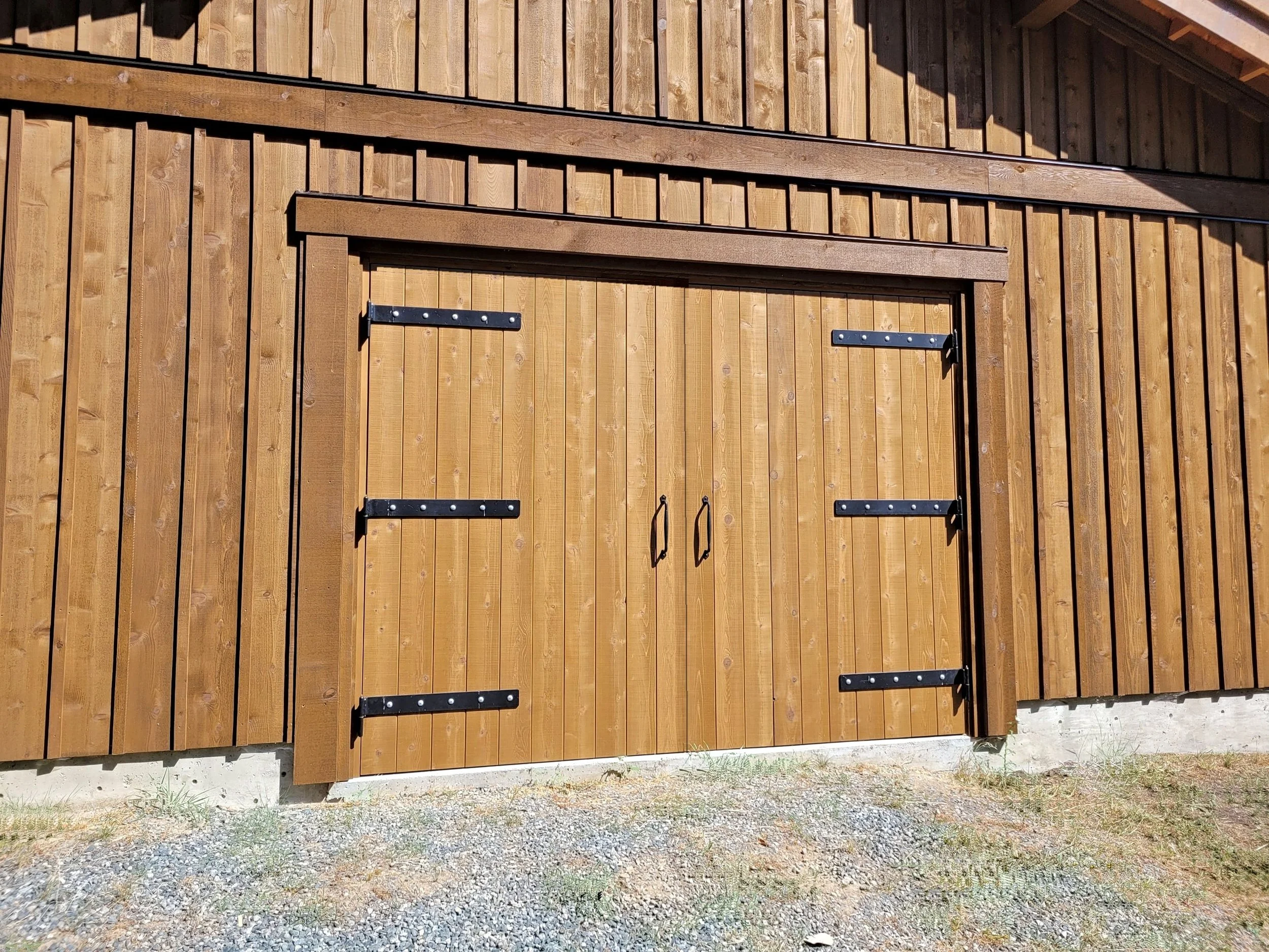 Farmallot_doors_clean.jpg