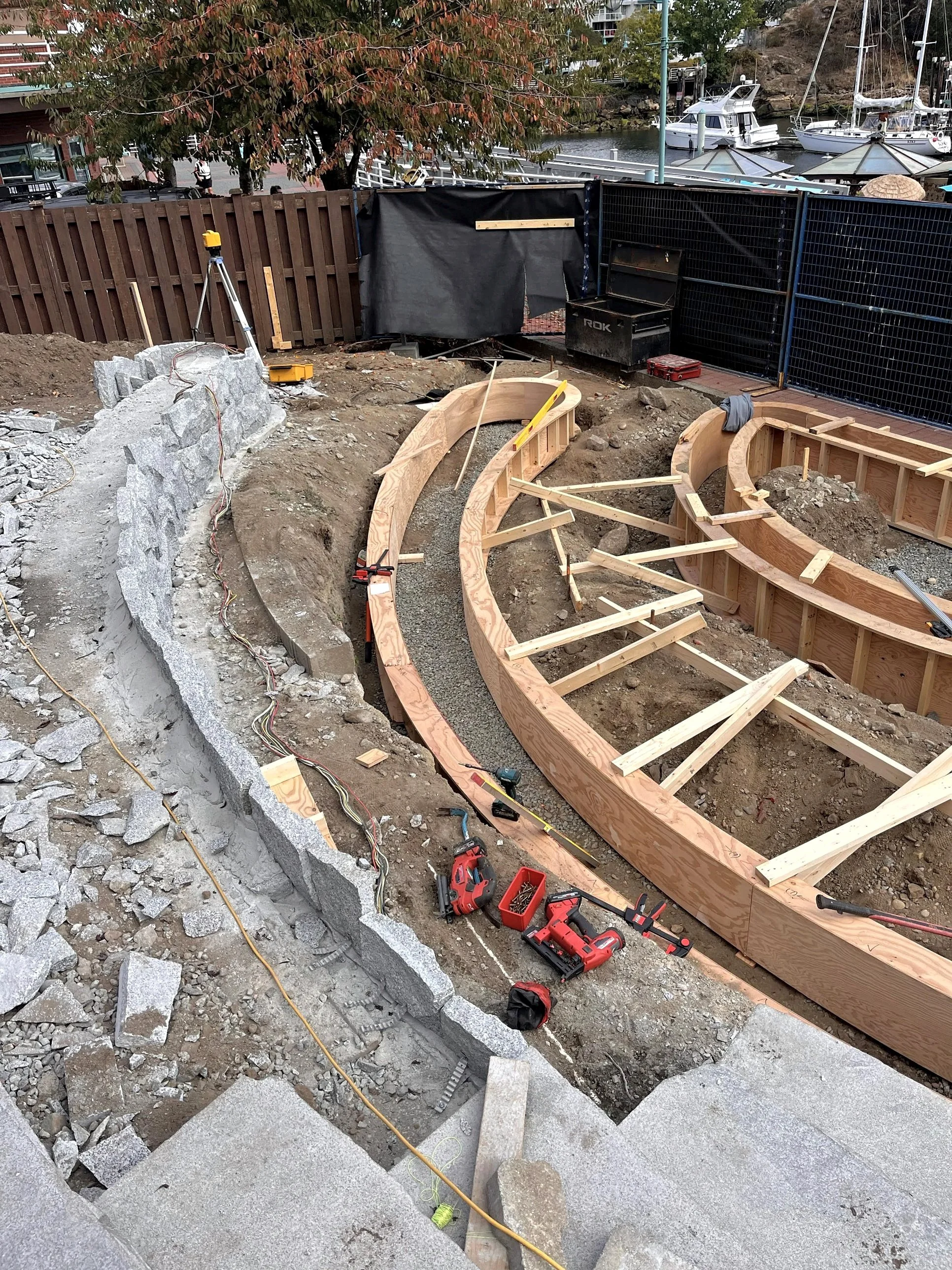 McGregor_03_curved_forms_harbour.jpg