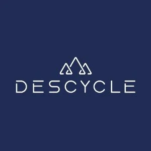 DEScycle clean tech metal processing company logo in white.jpeg