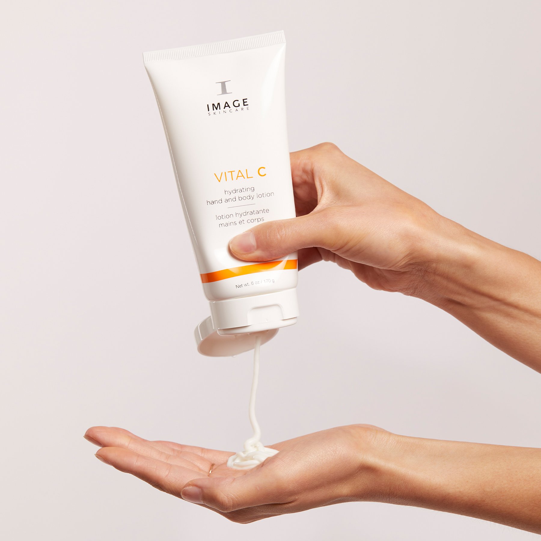 VITAL_C_hydrating_hand_and_body_lotion_PDP_R04.jpg