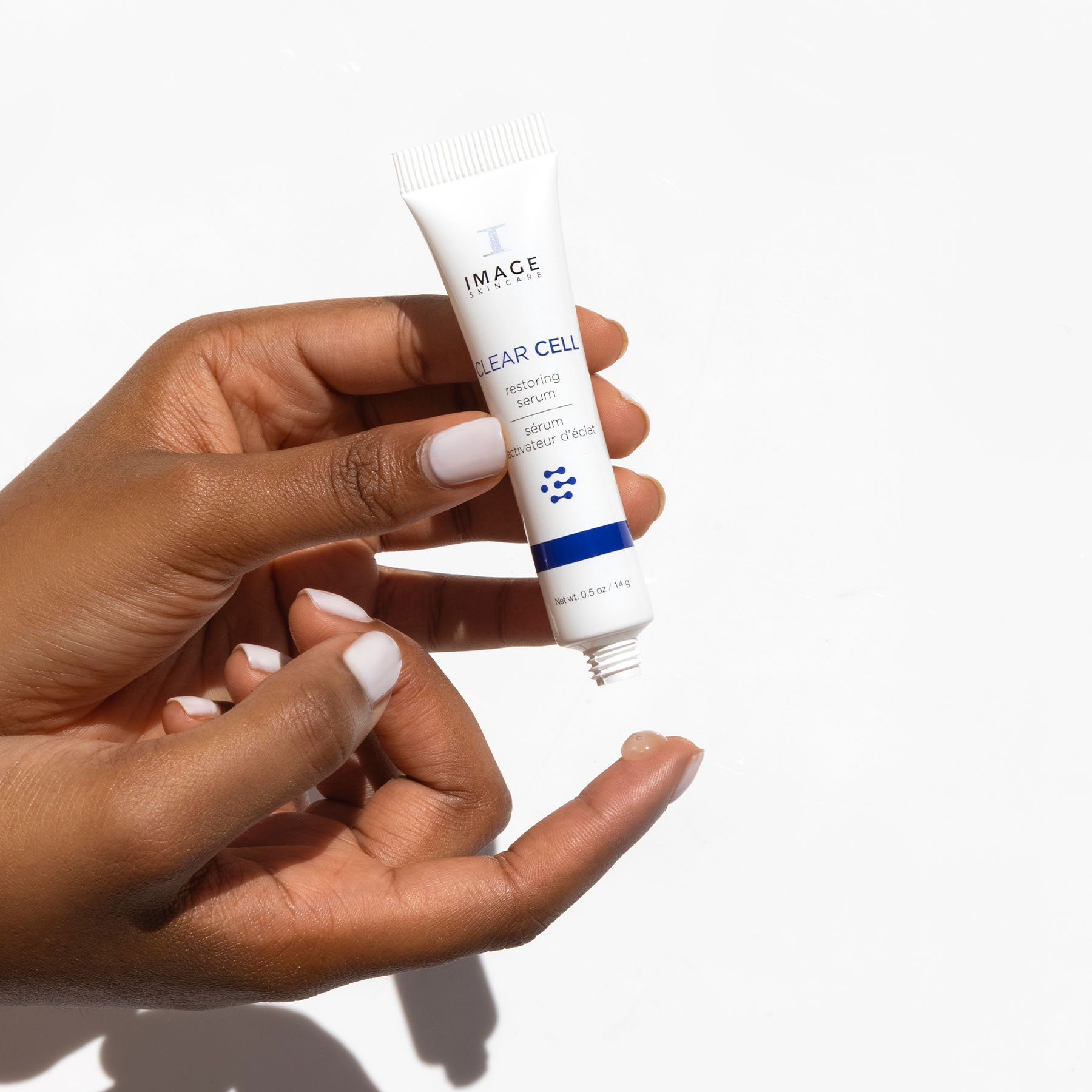 CLEAR-CELL-RESTORING-SERUM-PDP-DS04.jpg