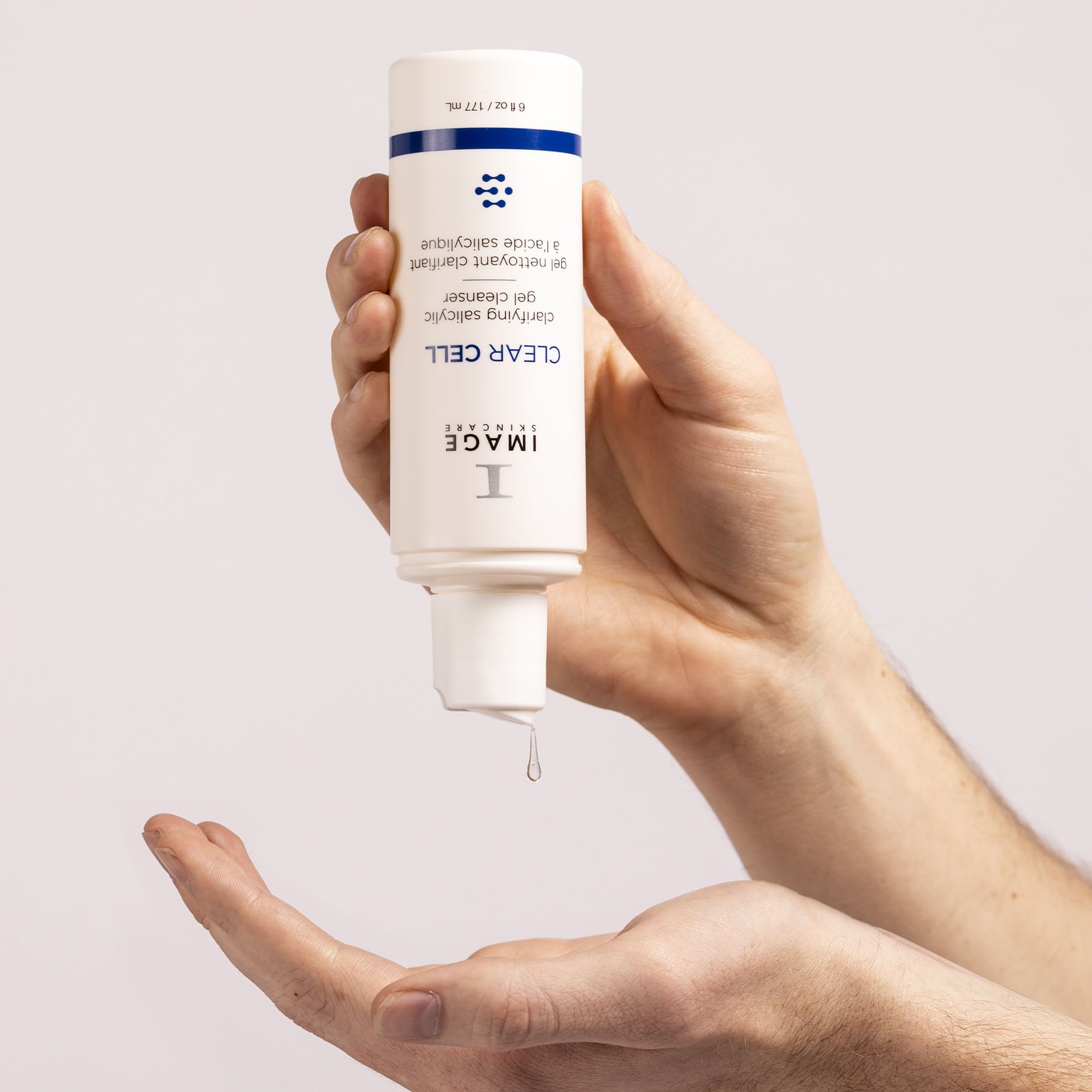 CLEAR-CELL-CLARIFYING-SALICYLIC-GEL-CLEANSER-PDP-R04.jpg