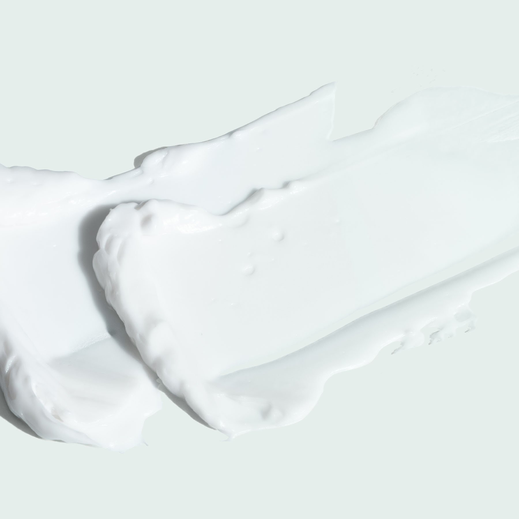 CLEAR-CELL-MATTIFYING-MOISTURIZER-PDP-R03.jpg