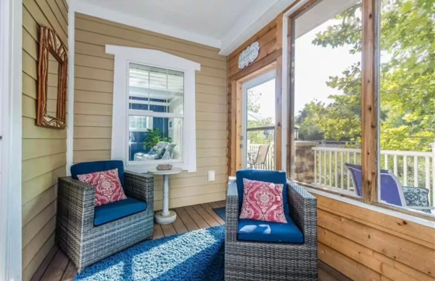 3 season room 2.jpeg