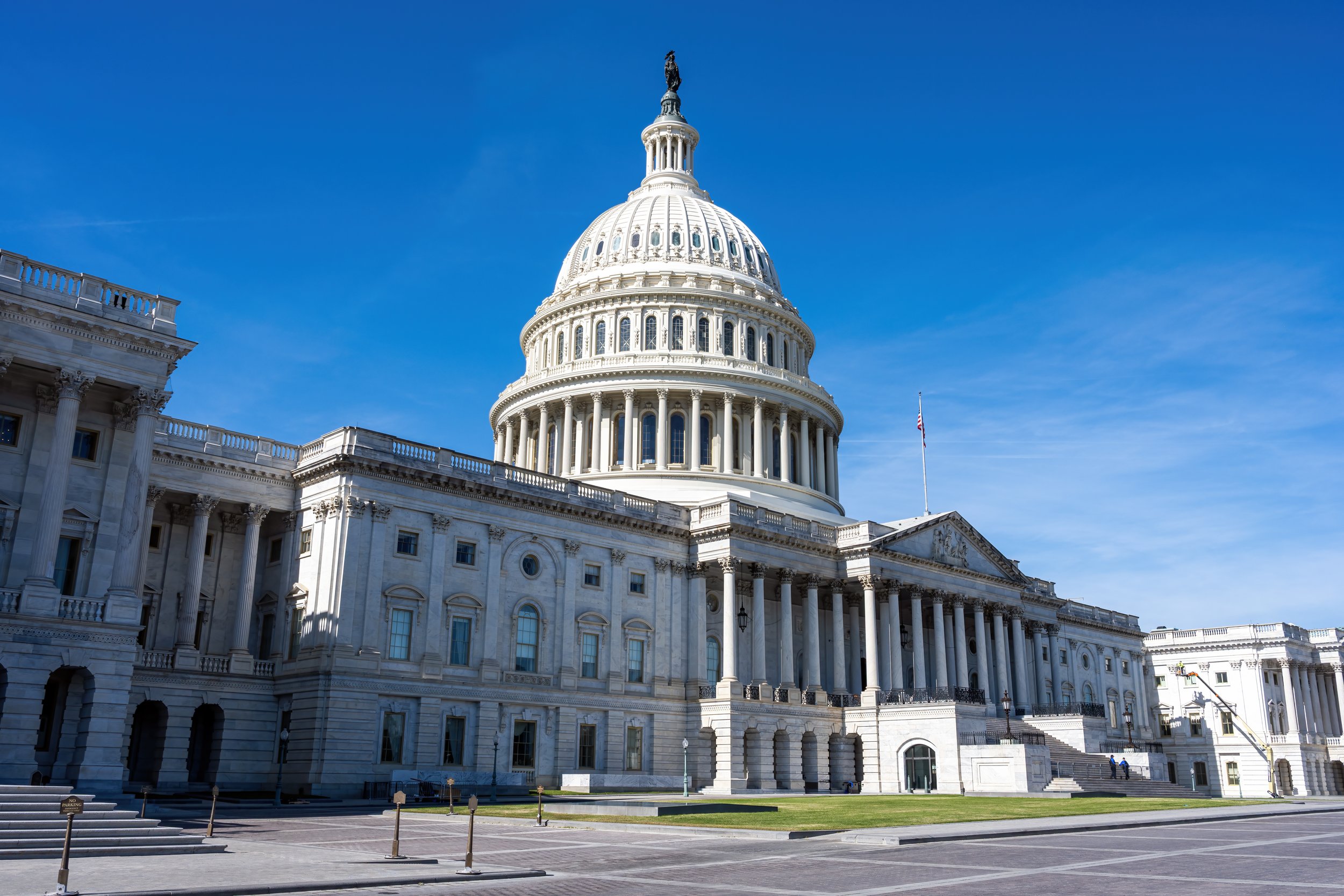 the-famous-united-states-capitol-building-in-washi-2026-03-25-07-37-04-utc.jpg