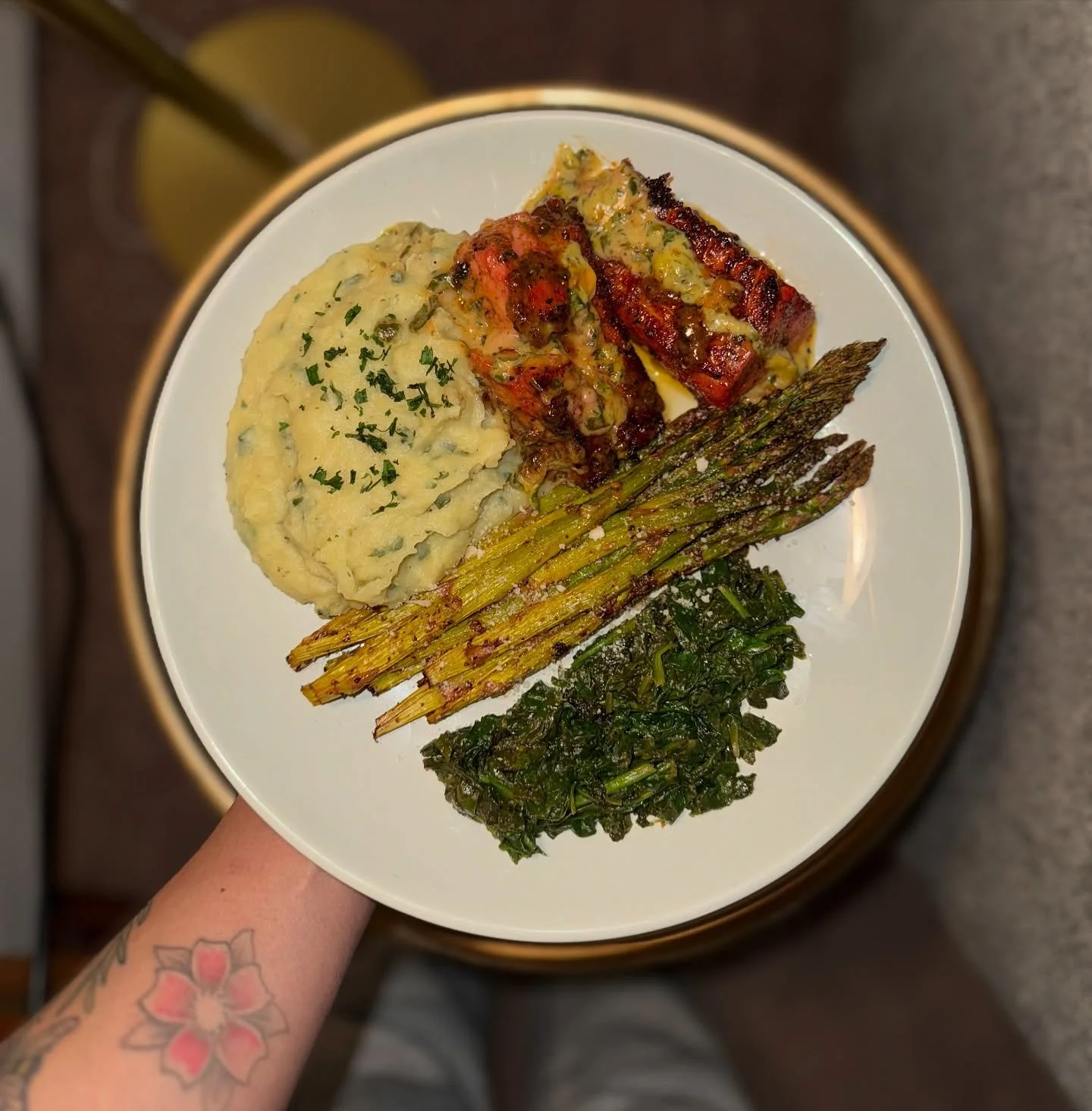 Would you believe that these stuffed “salmon” and fried “fish” dishes are animal free?! π  No fish harmed in the making. We’re all about creativity in the SOL8 kitchen! π¨
UPDATE: A meal prep questionnaire is now availa