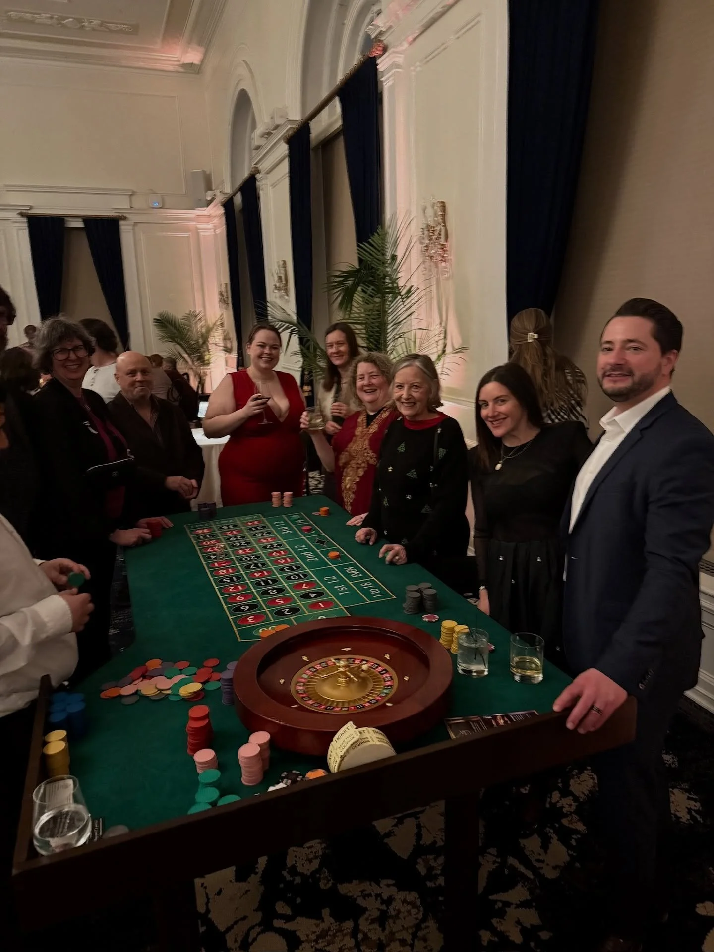 What a night! UCLUB Member Holiday Party - Casablanca themed played last night with games, raffles, and amazing food. A great start to the holidays &hearts;️&spades;️&diams;️&clubs;️🌴🎟️

#uclubatpitt #pittuniversityclub