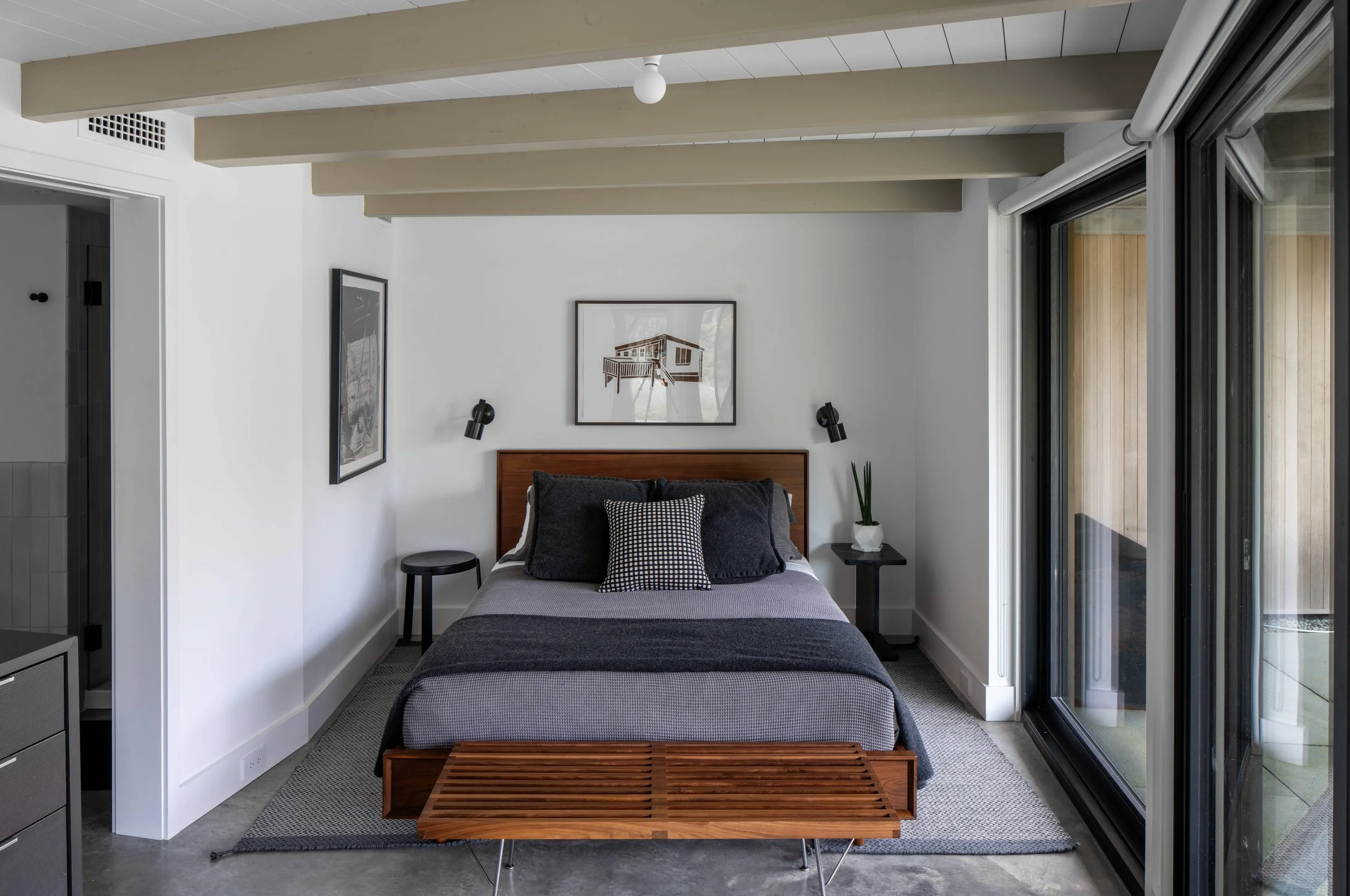 Nozar Unger Residence - Guest Bedroom copy.jpg