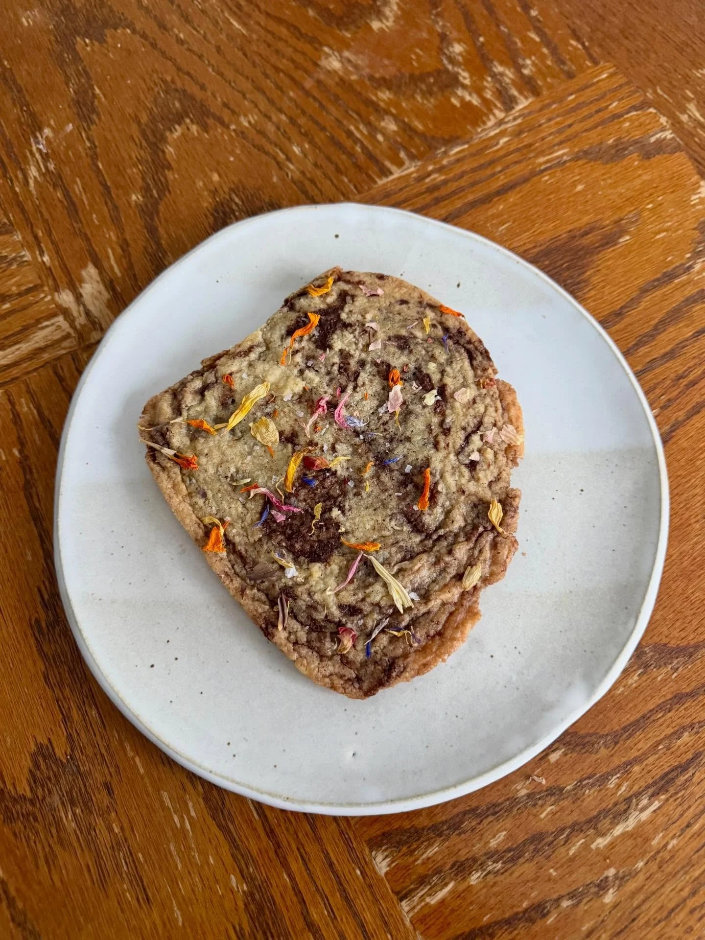 @nytcooking pan bang cookies on a hand built white platter. Both quite finicky to make. #pottery #ceramics #cookies