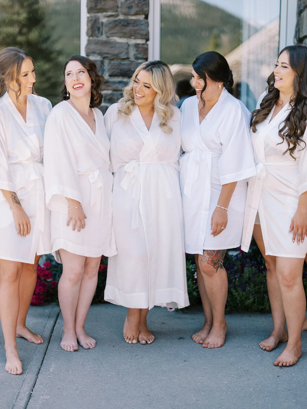 Bridesmaids getting ready | Banff wedding photographer