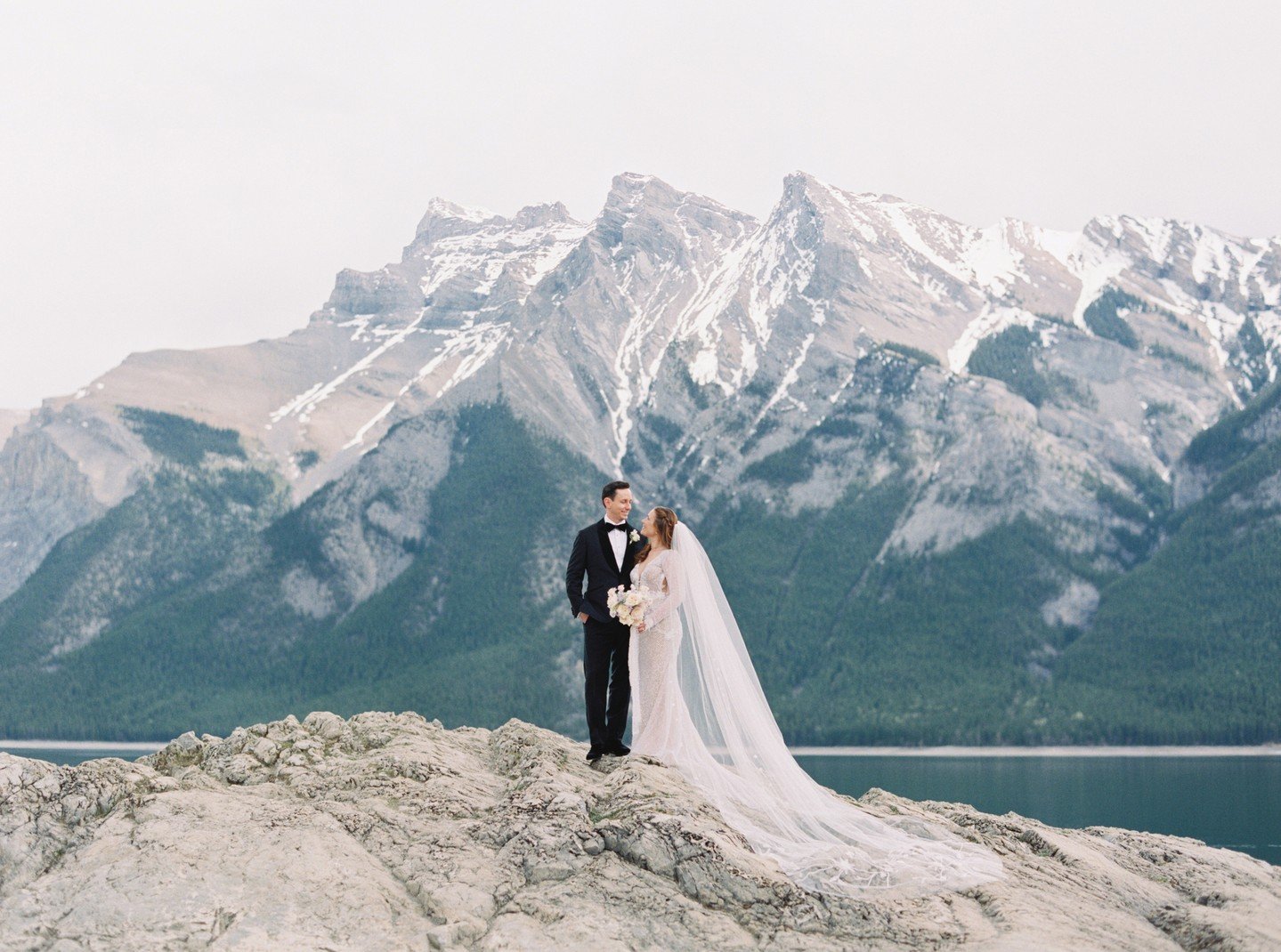 Fun game! Guess which one of these is film?⁠
.⁠
.⁠
.⁠
Planning &amp; Design: @⁠ signature_weddings⁠
Photography: @miltonphoto⁠ ⁠
Videography: @twistedfilmworks⁠
Florals: @with.the.seasons⁠
Rentals: @modernrentals.ca ⁠
Wedding Venue: @fairmontbanff⁠
H