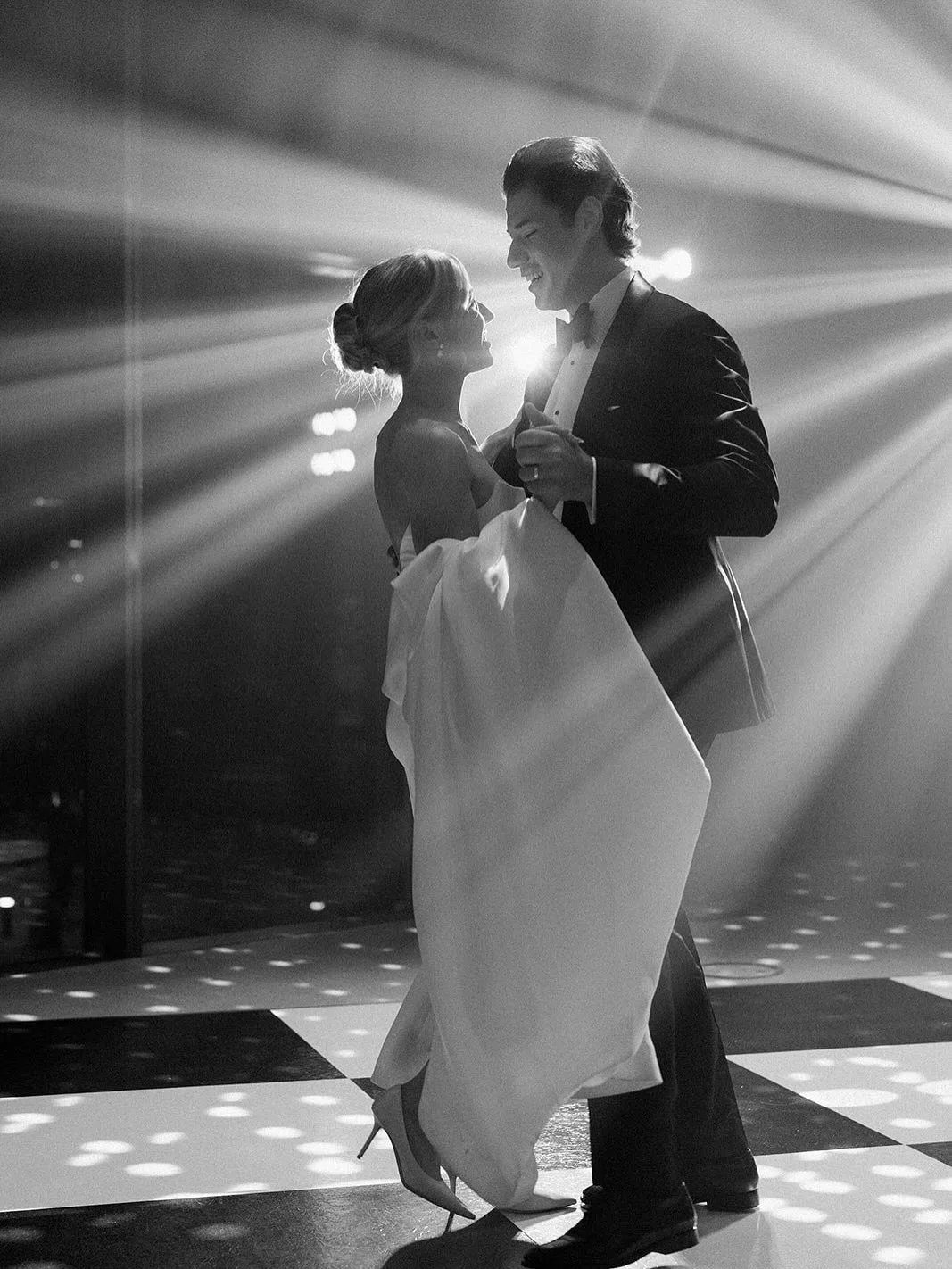 Another post for my amazing team and all the fun moments and couples they have captured this year!⁠
There have been some very epic first dances!
.⁠
.⁠
.⁠
canmore wedding photographer⁠
#canmoreweddingphotographer #banffweddingphotographer #calgarywedd