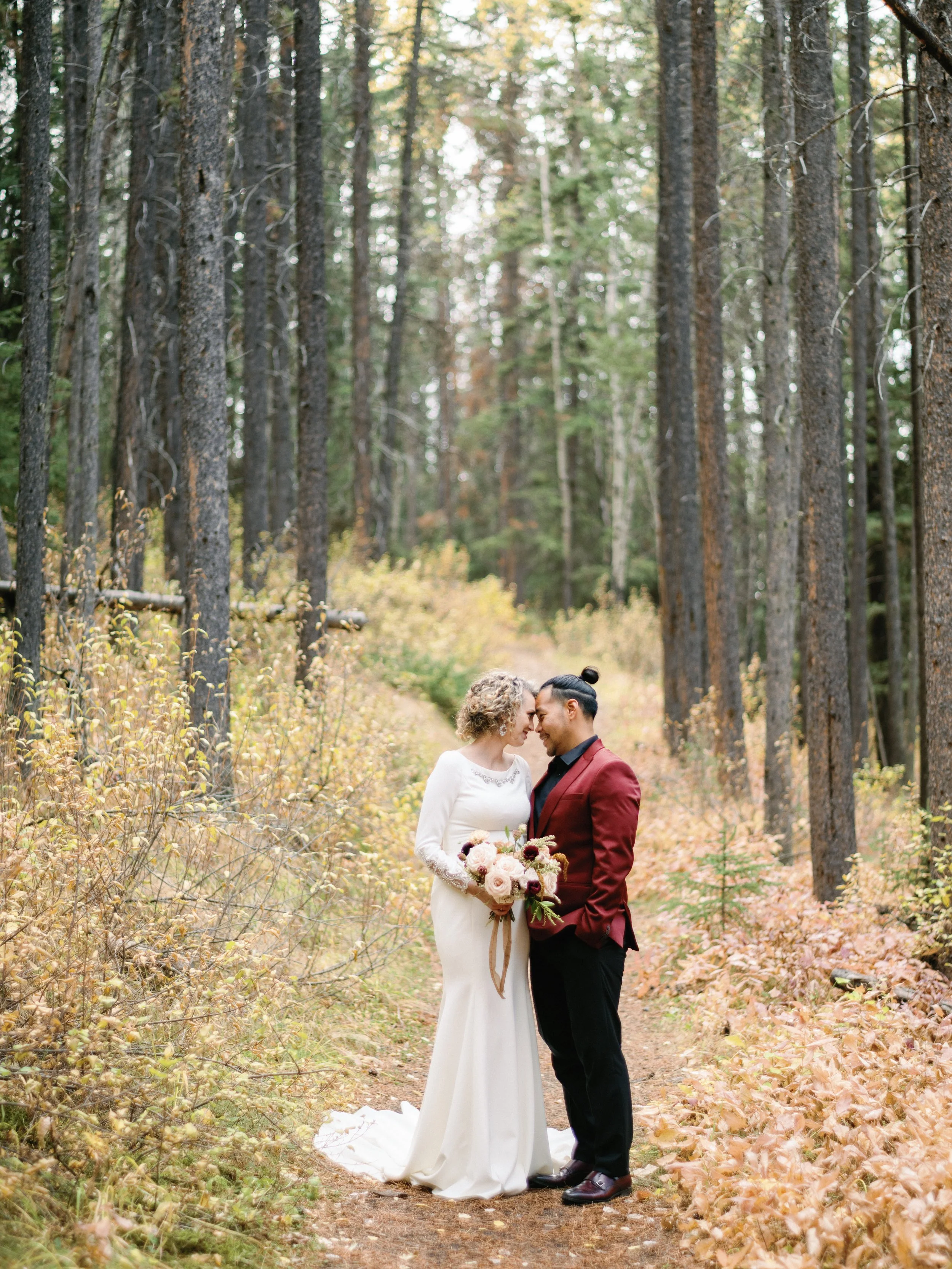 Romantic elopement walk in Banff National Park
