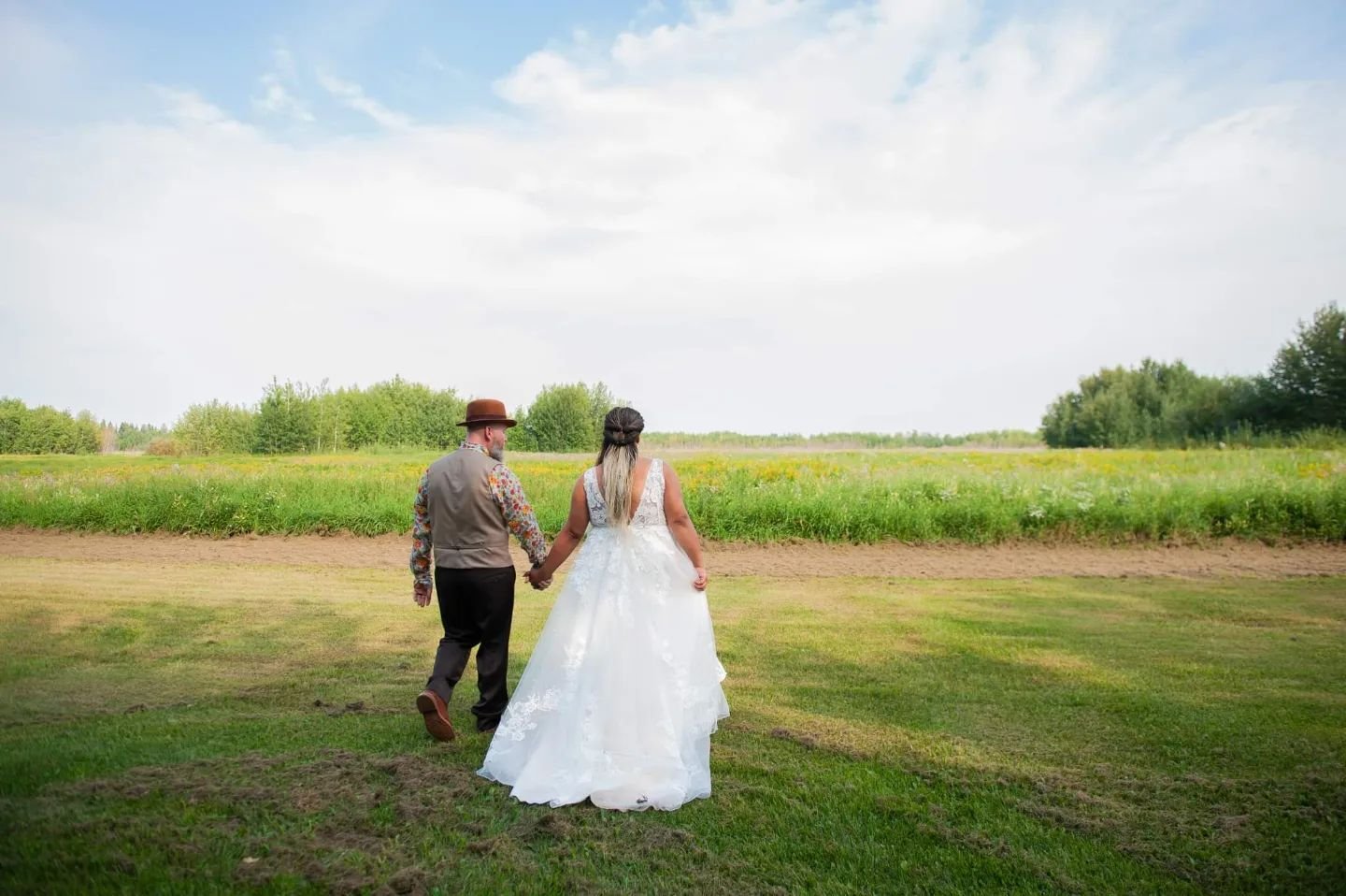 Summer wedding. #albertaskies #countrywedding #weddingphotography #photography