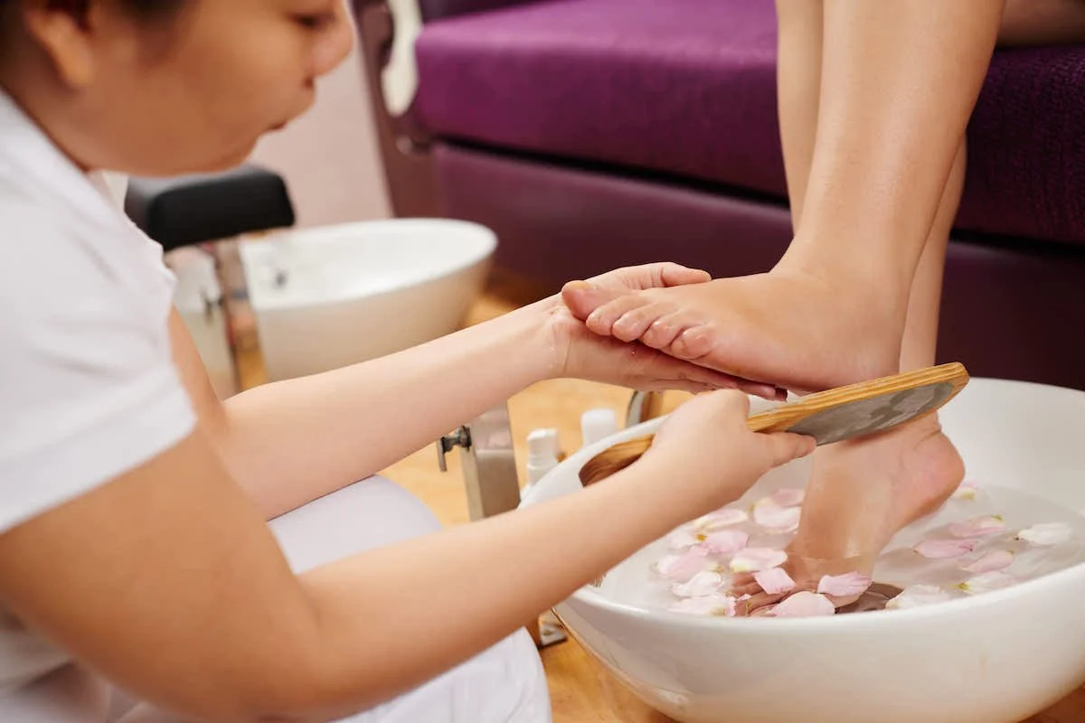 Ontspannende spa pedicure in Utrecht met professionele voetverzorging voor zachte en verzorgde voeten