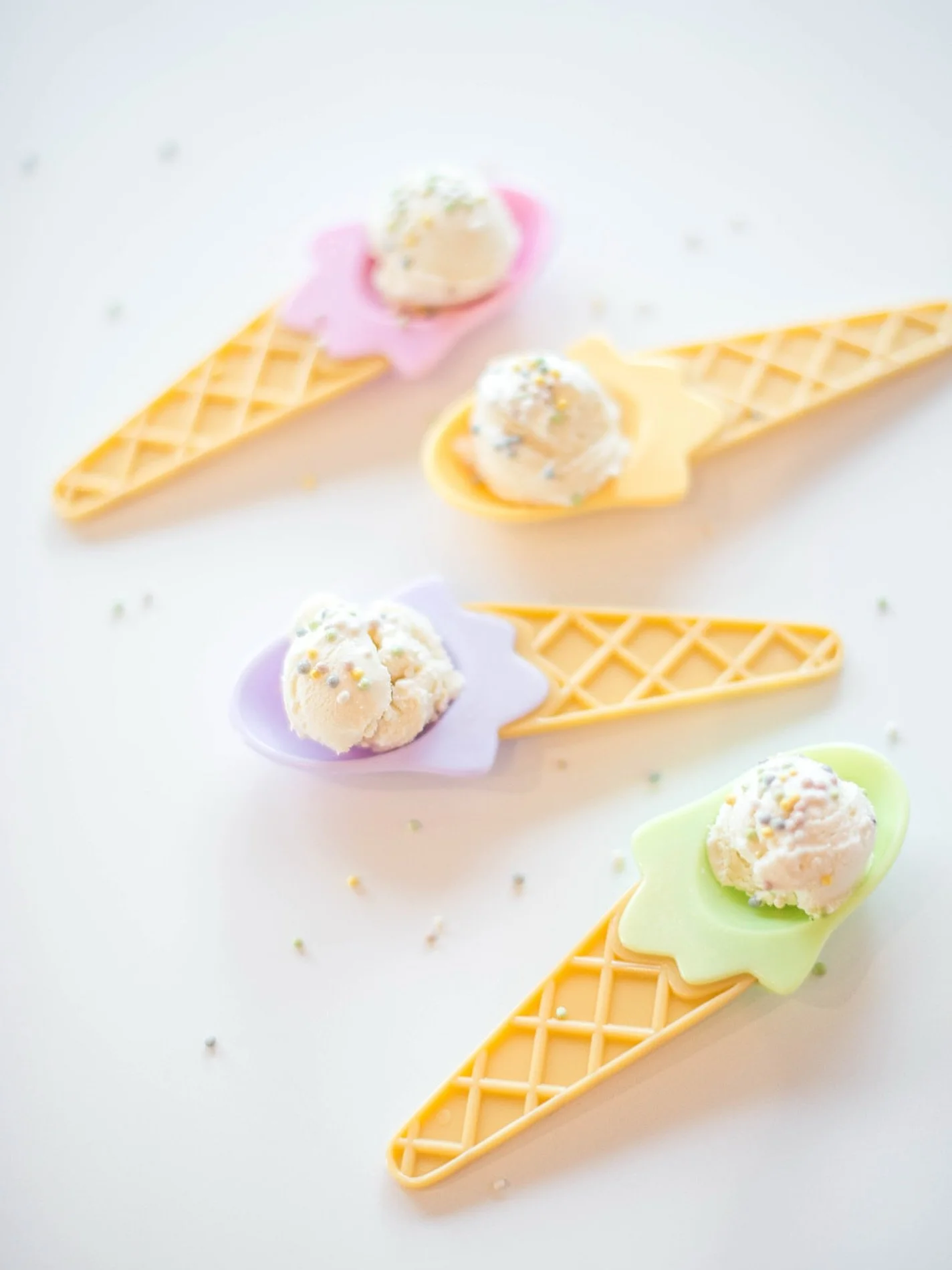 We will be closed this Sunday, April 5th for Easter 💐
Normal hours will return on Monday, April 6th! 🍦

&bull; #encinitas #sandiego #sddesserts #veganicecream